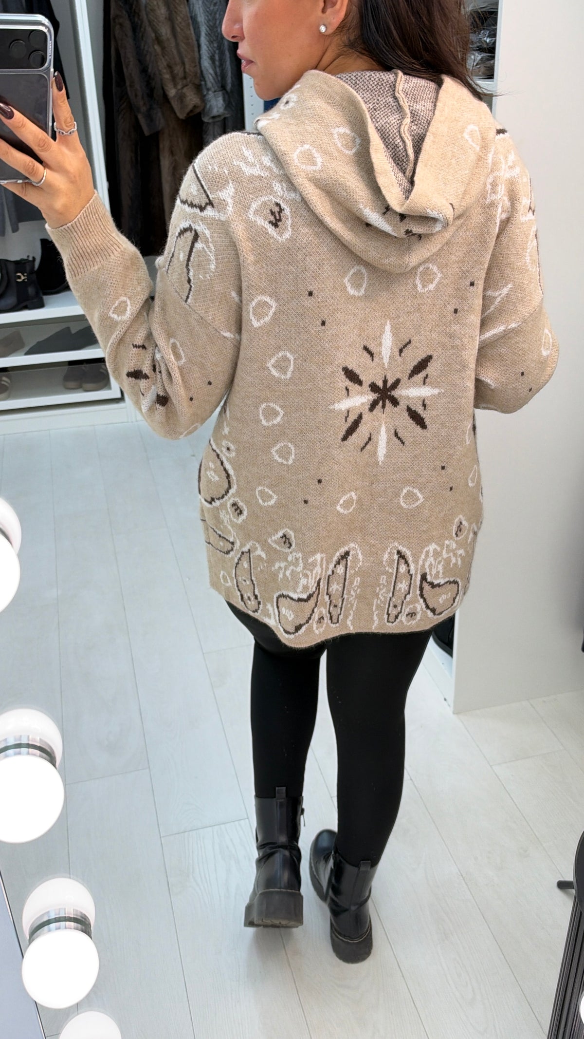 Oriavella Bandana Print Knit Hoodie