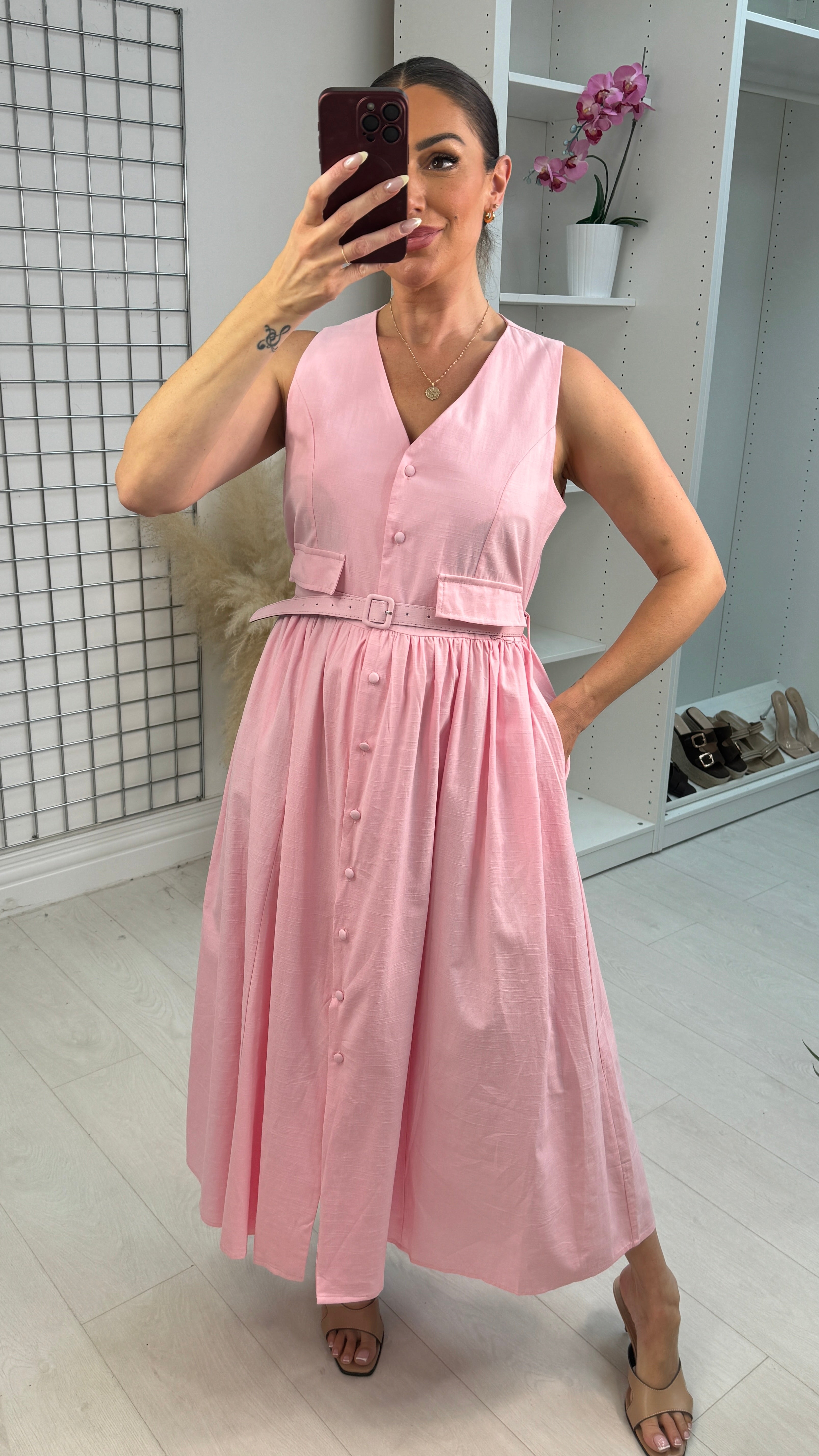 Yuna Sleeveless Belted Midi Dress