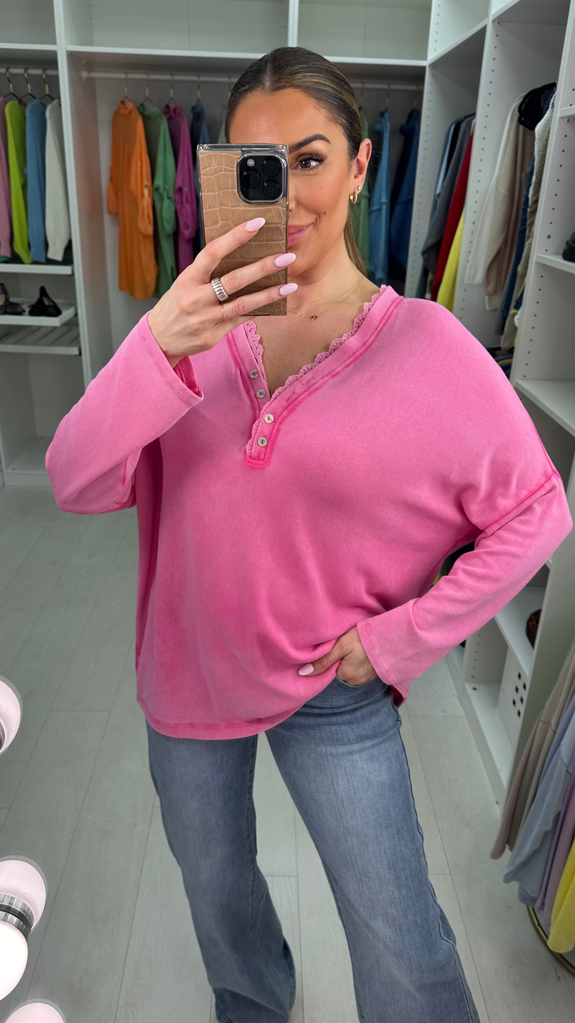 Louelle Plain Lace Detailed V Neck Top