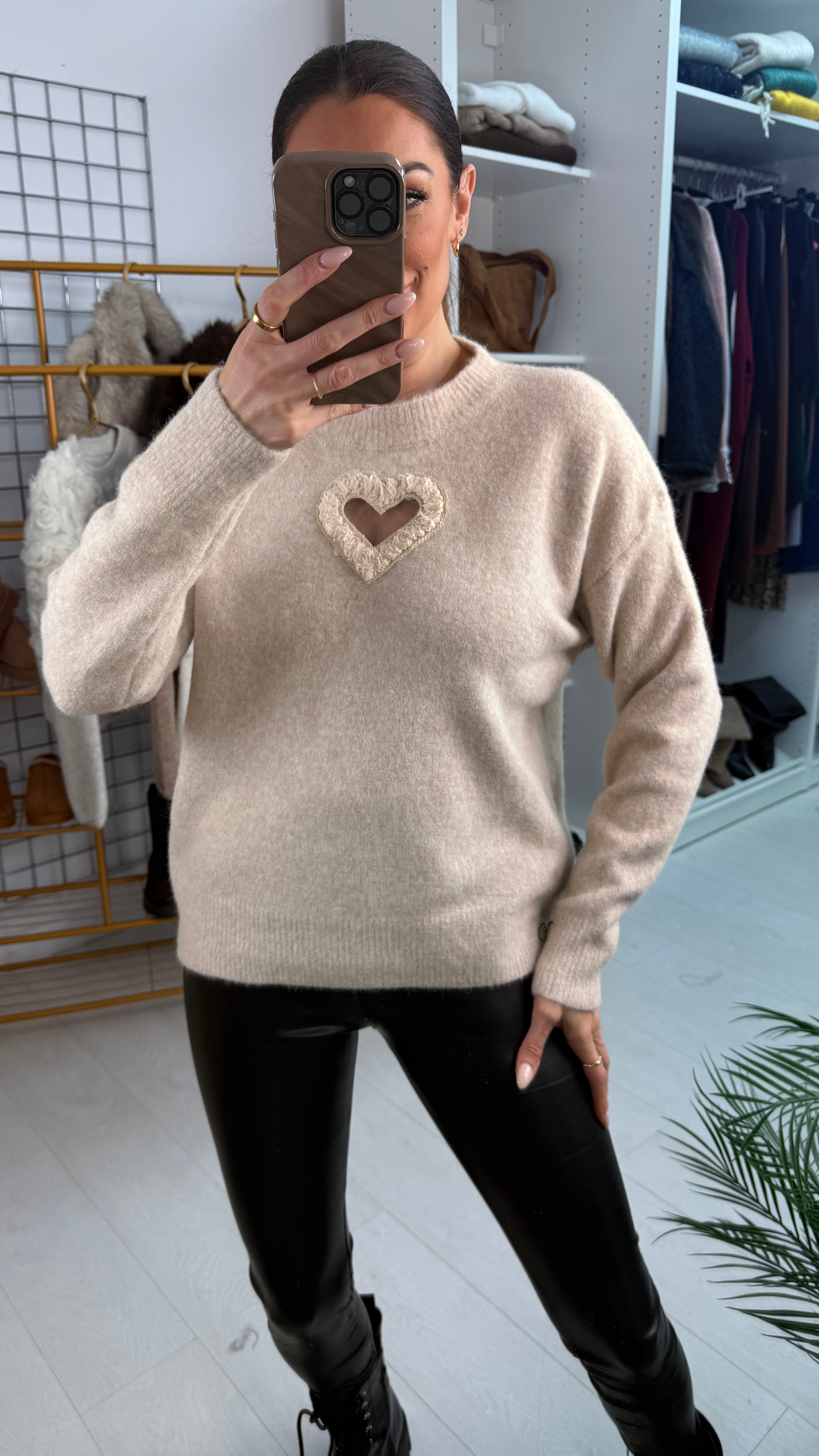 Marisole Plain Heart Detail Super Soft Jumper