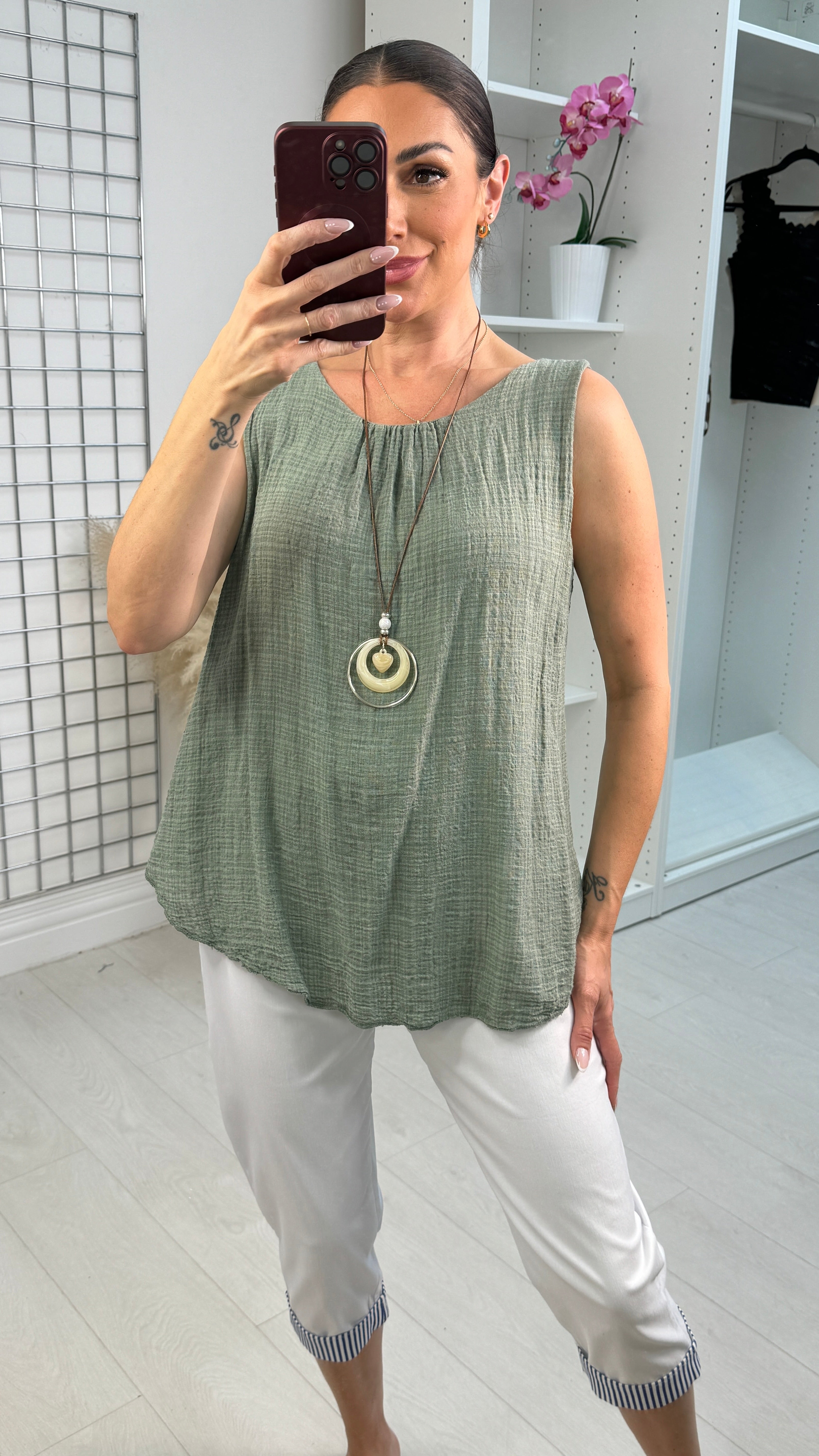 Eleni Plain Necklace Cheesecloth Top