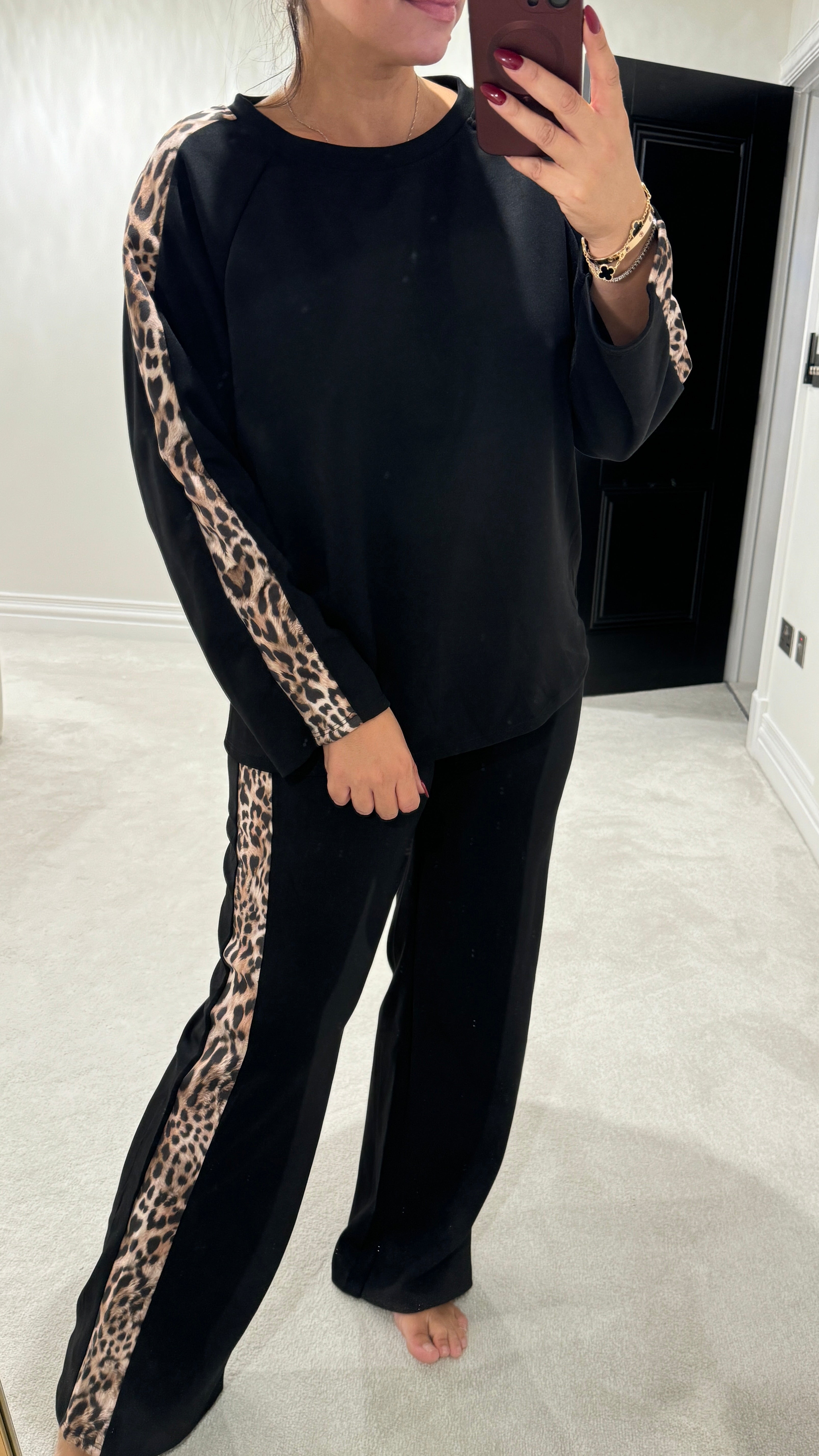 Mathilde Leopard Detailed Long Sleeve Loungewear Set