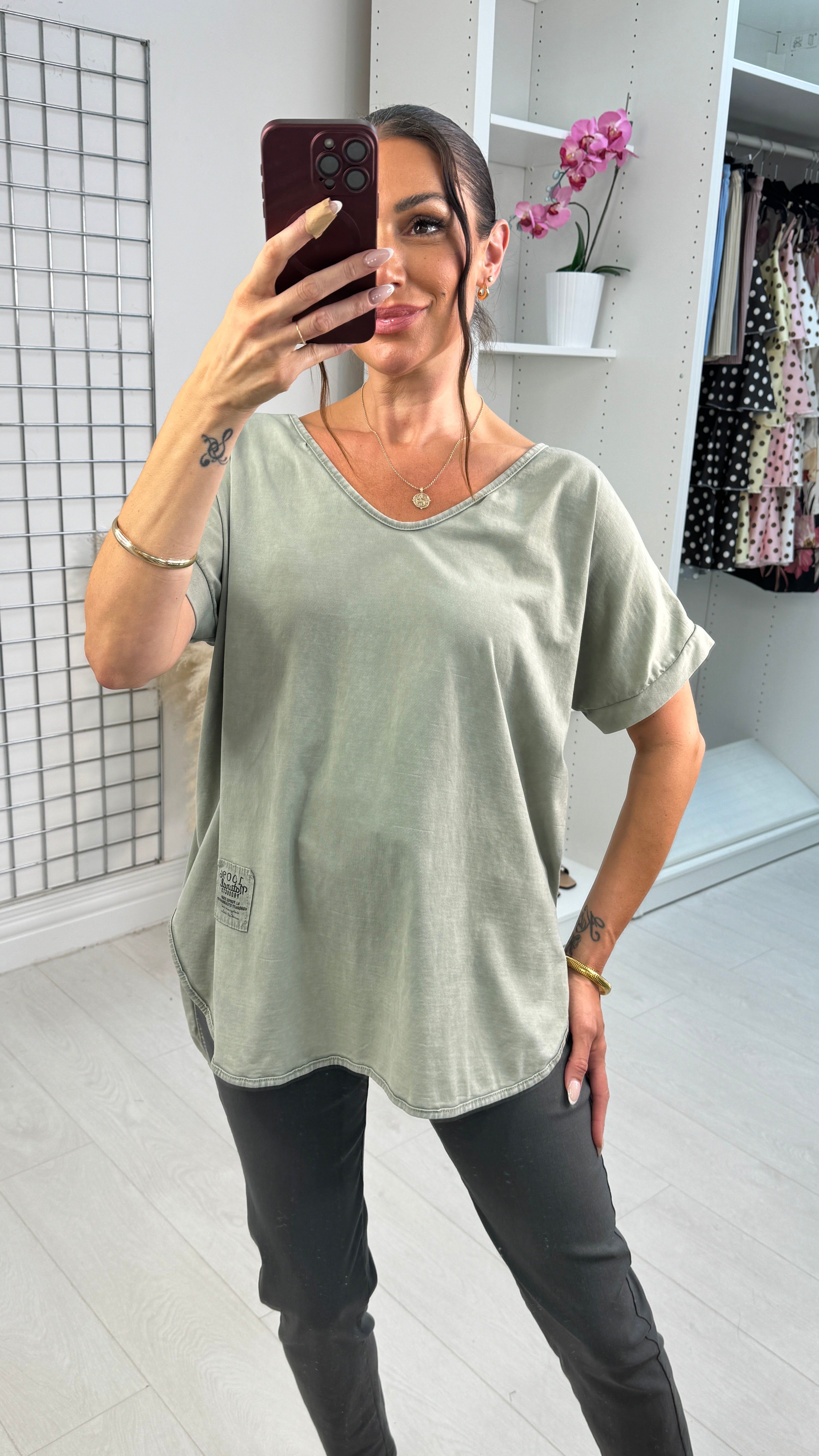 Uma Plain Loose Fit Dipped Hem Top