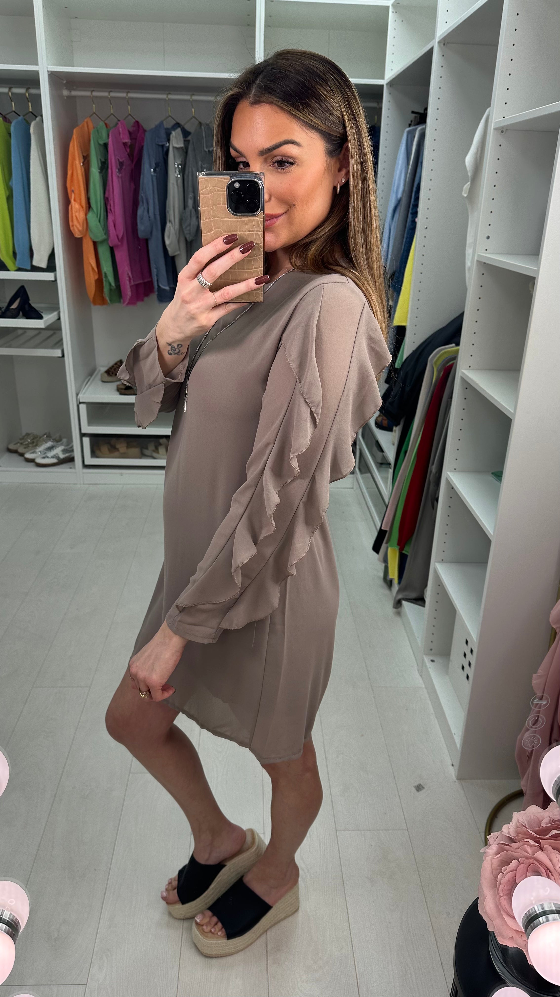 Andorra Frill Sleeve Star Necklace Dress