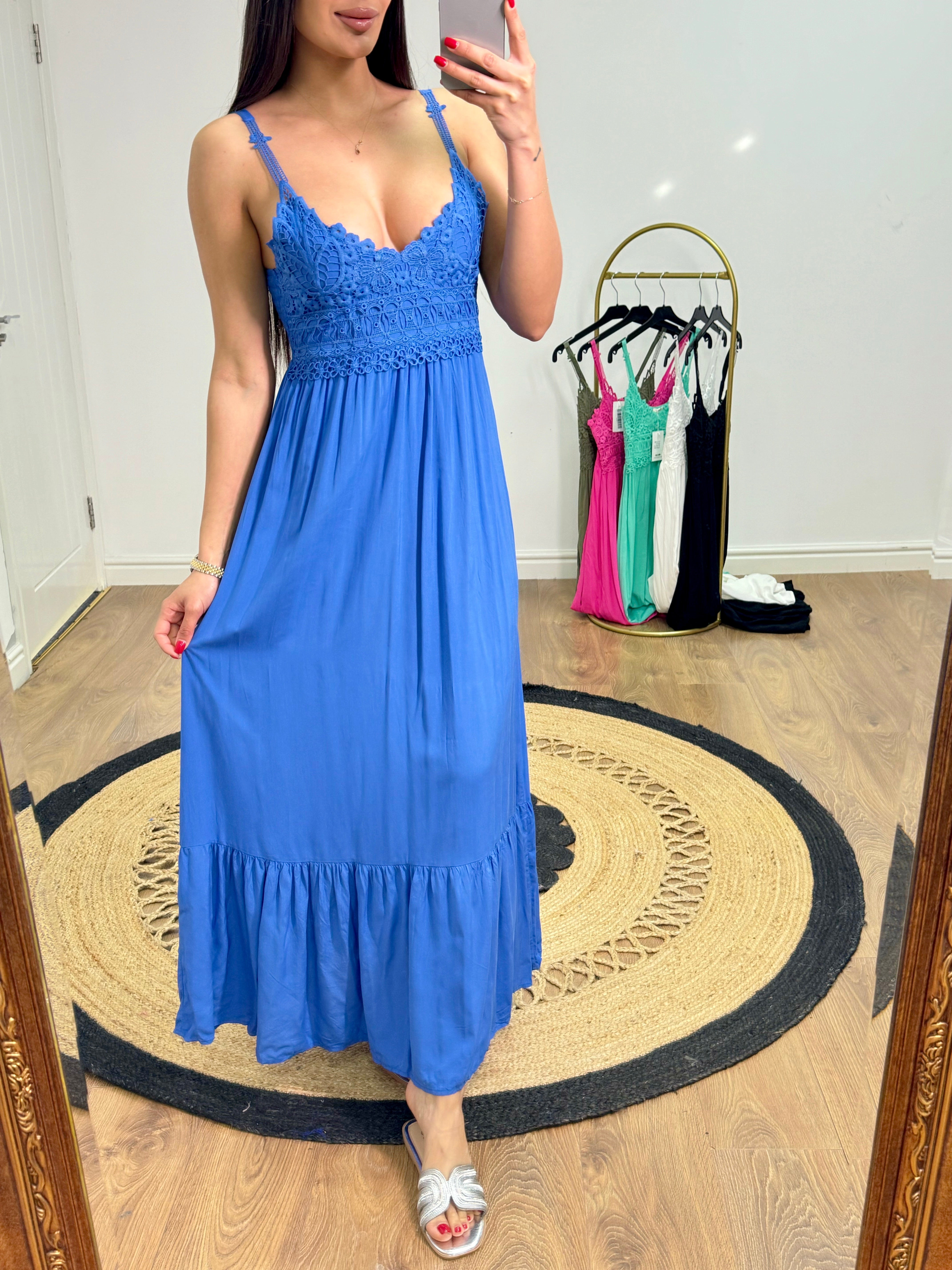 Eva Plain Long Dress With Lace Bust
