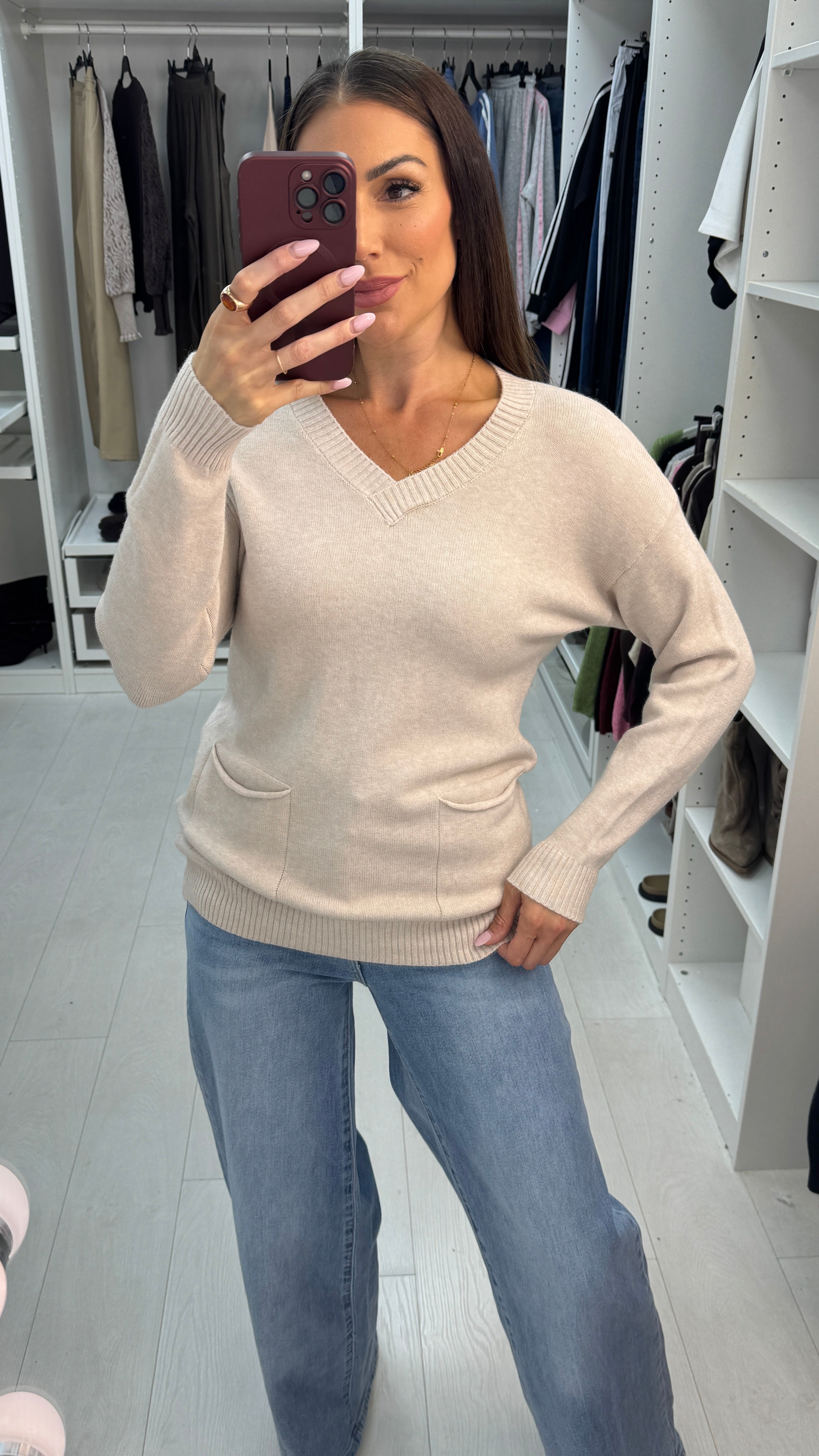 Saffy Plain Pocket Front V Neck Jumper