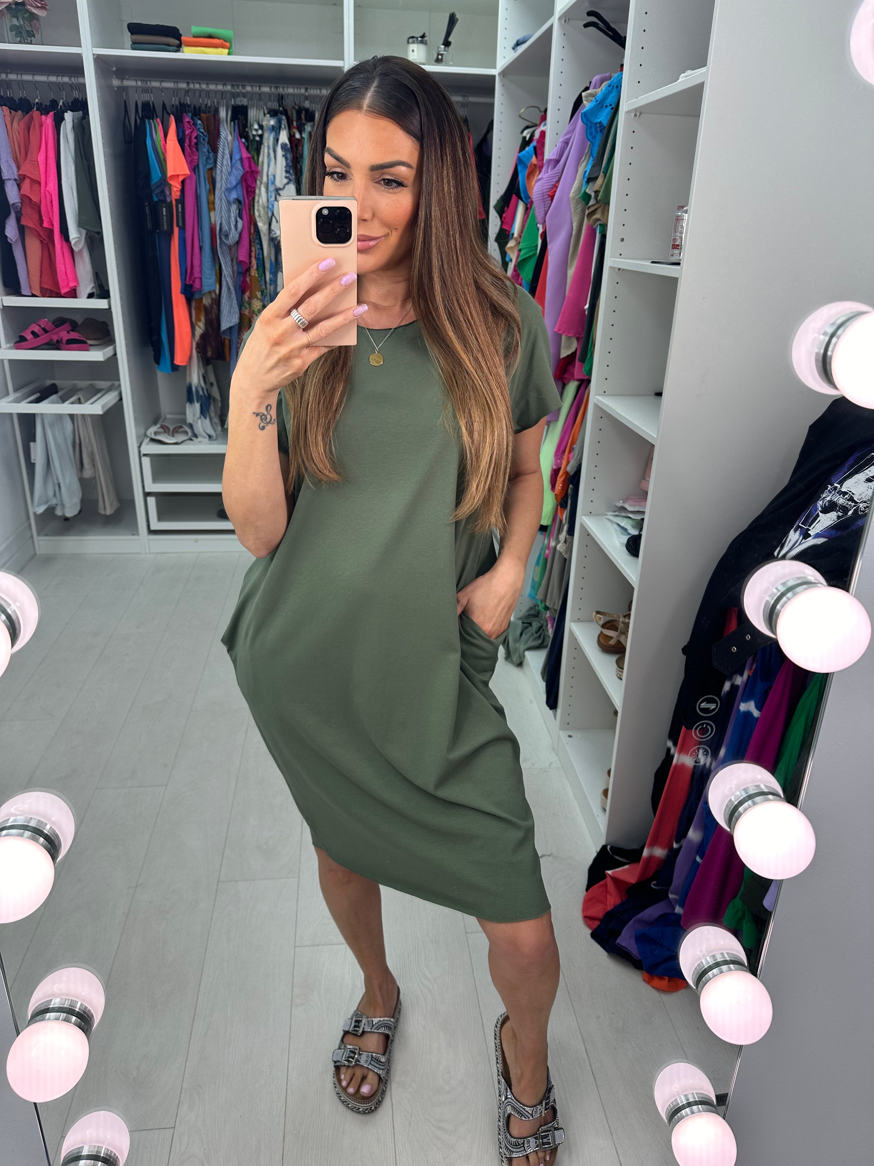 Carmen Plain Loose Fit Pocket Dress