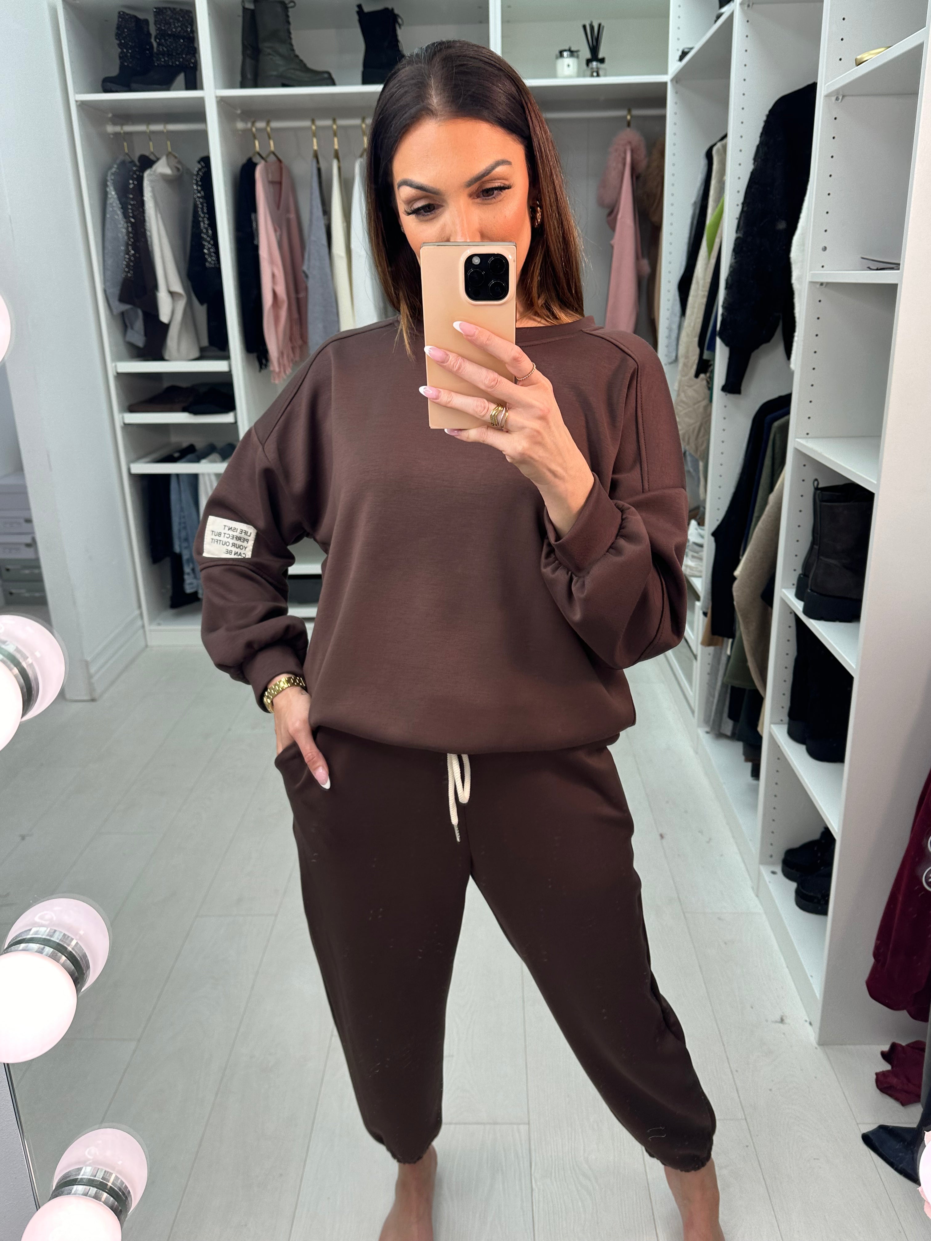 Kingston Plain Sweatshirt And Jogger Set