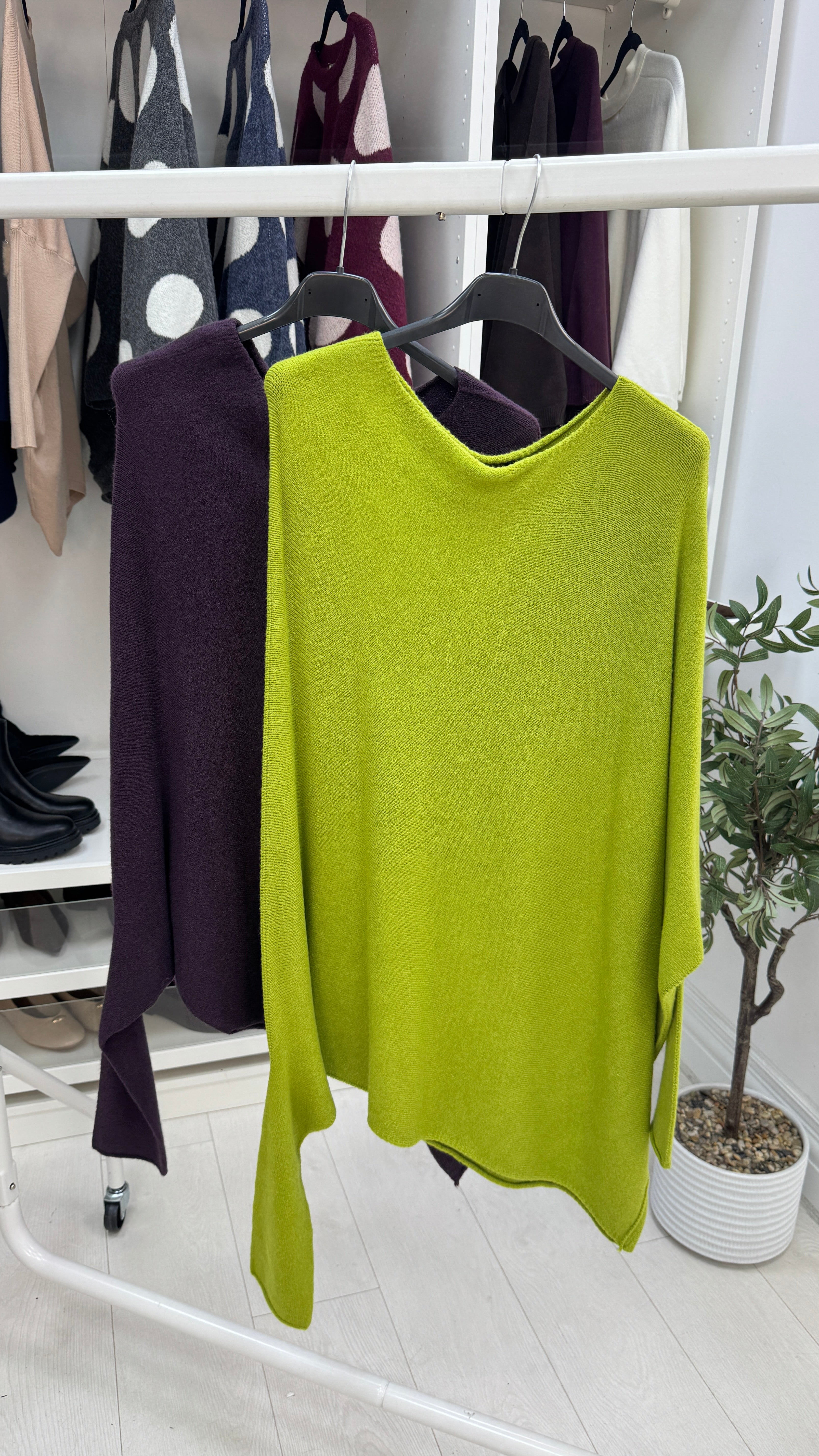 Nita Plain Asymmetric Jumper