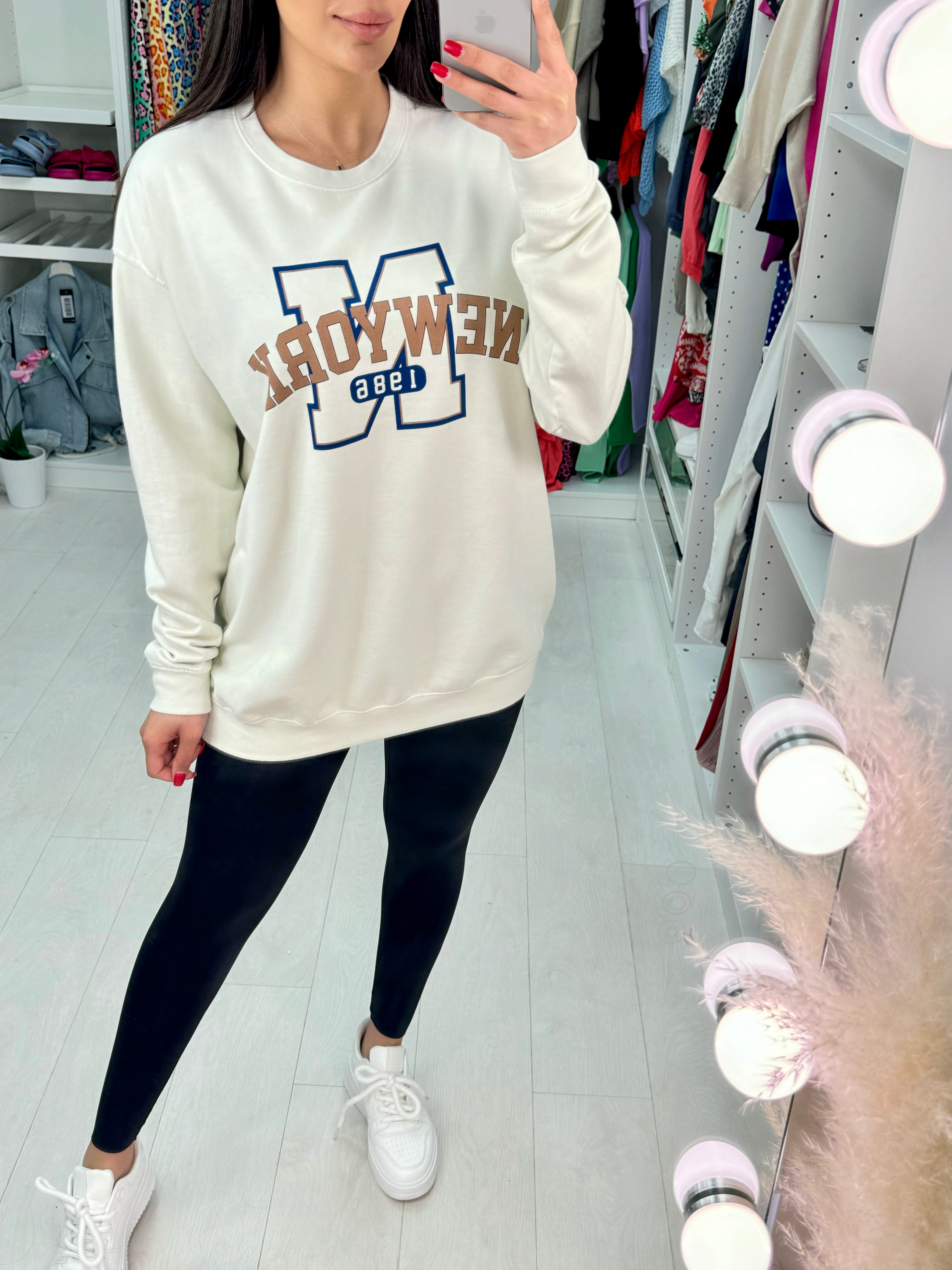 Amara NEW YORK Slogan Sweatshirt