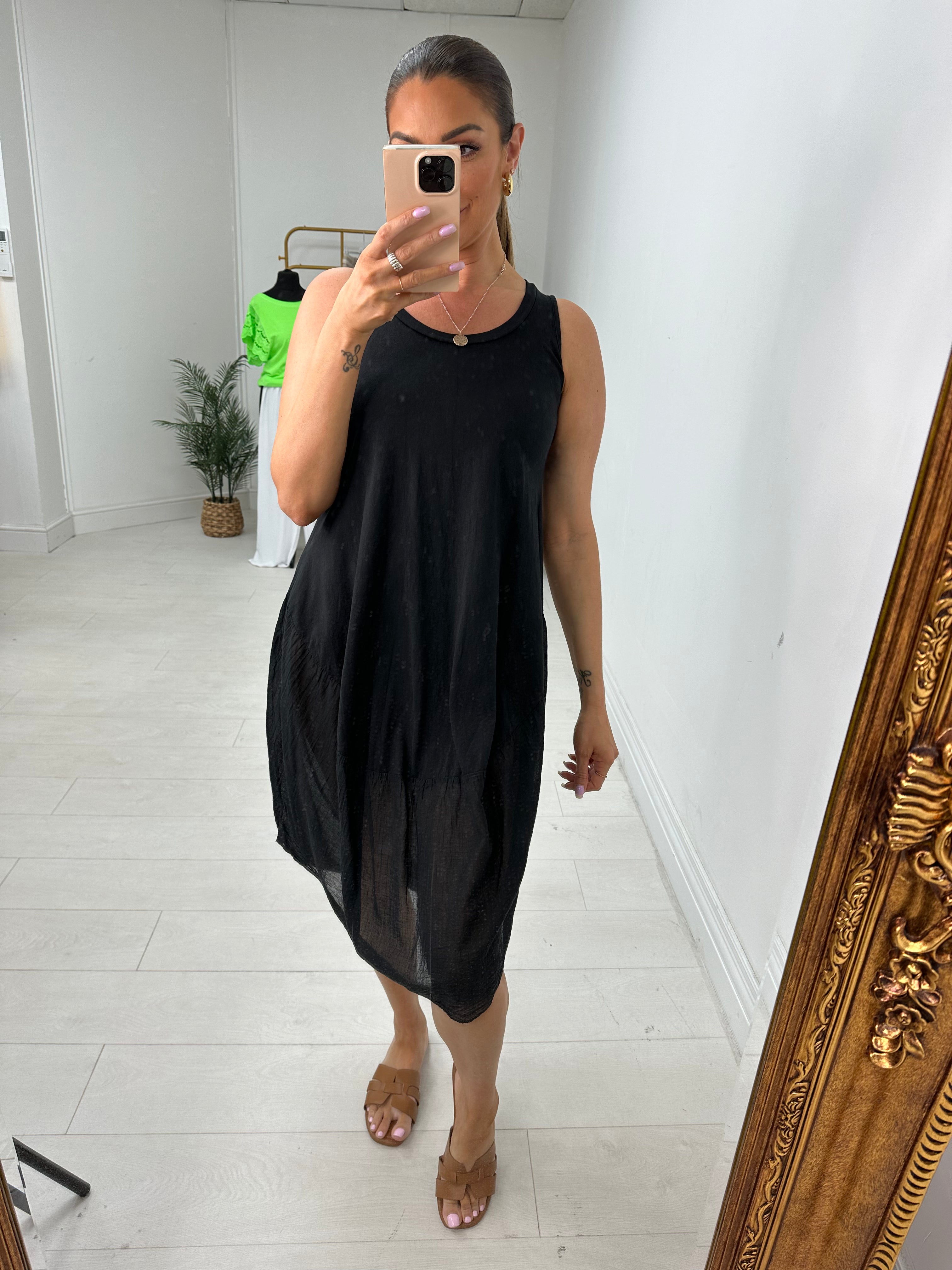 Philia Plain Loose Fit Jersey Dress