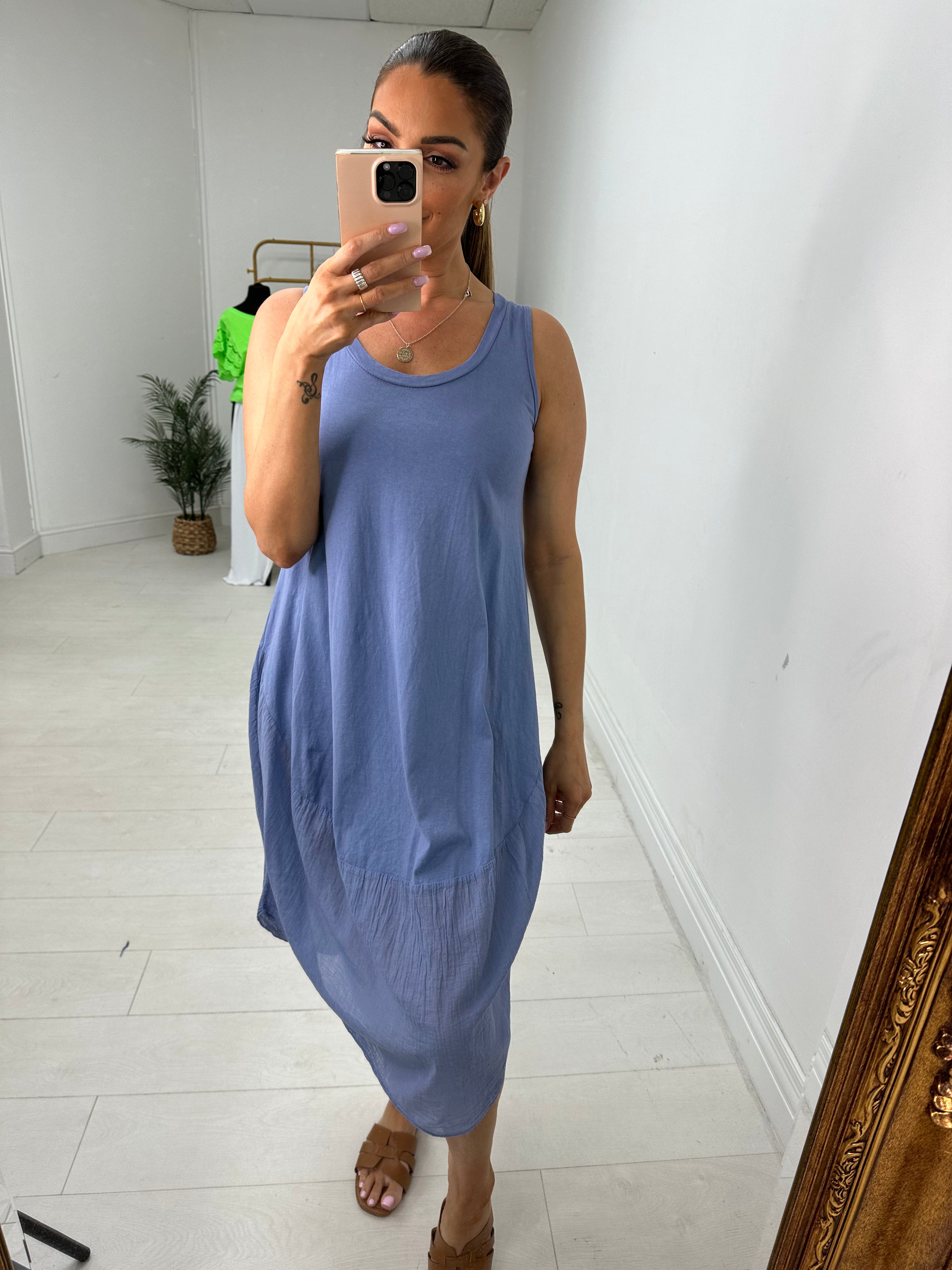 Philia Plain Loose Fit Jersey Dress