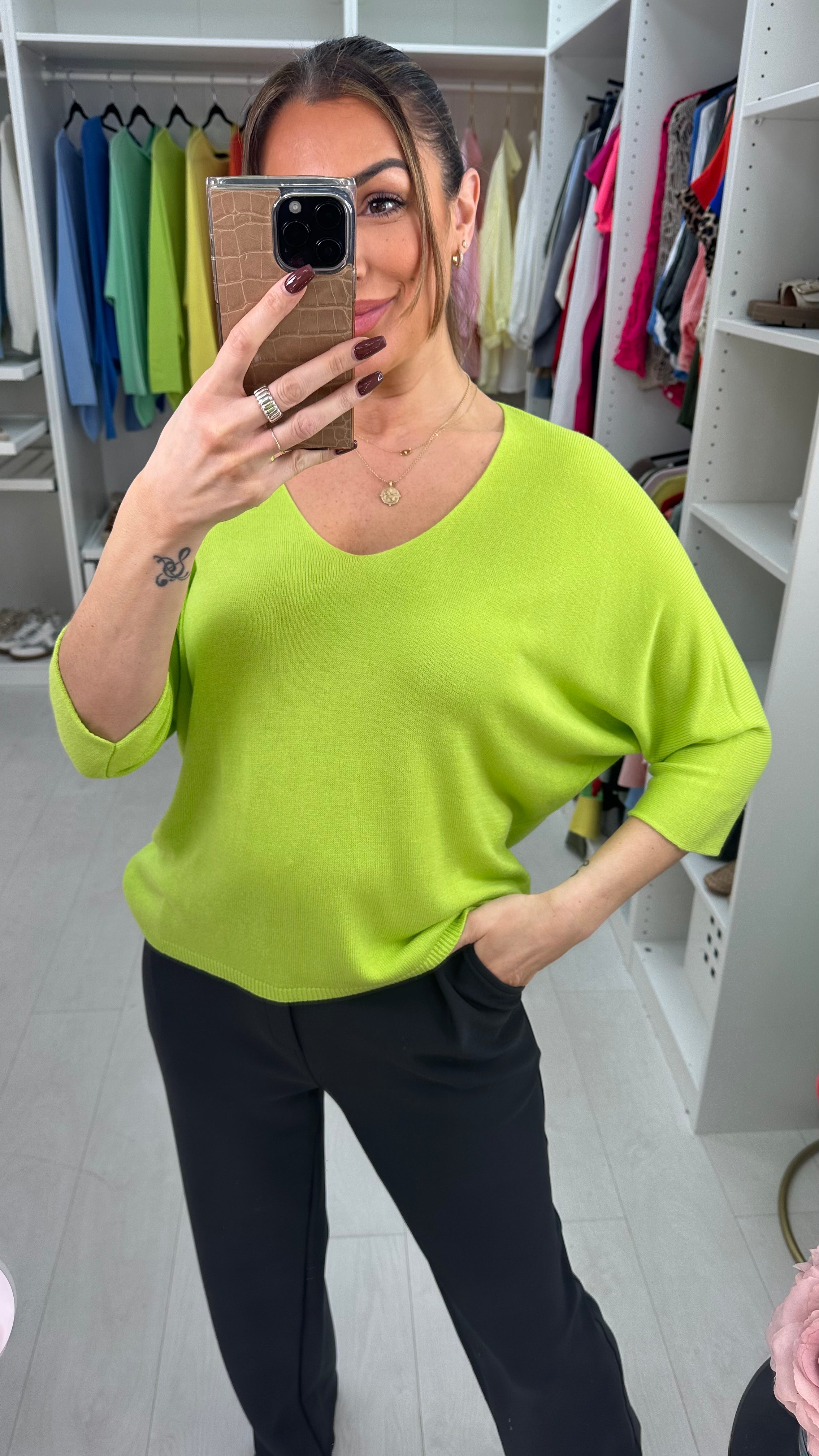 Tarria Plain V Neck Thin Knit Jumper