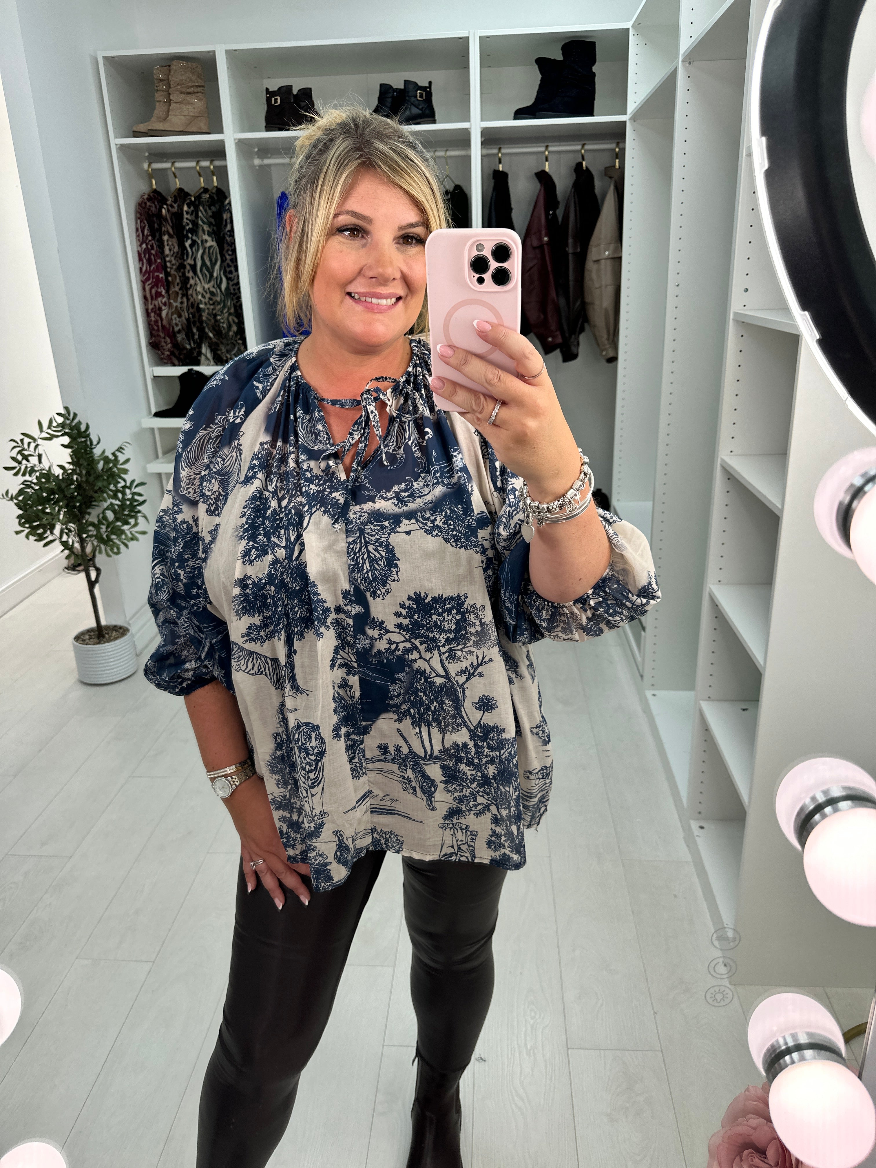 Eveline Jungle Print Loose Fit Lightweight Blouse