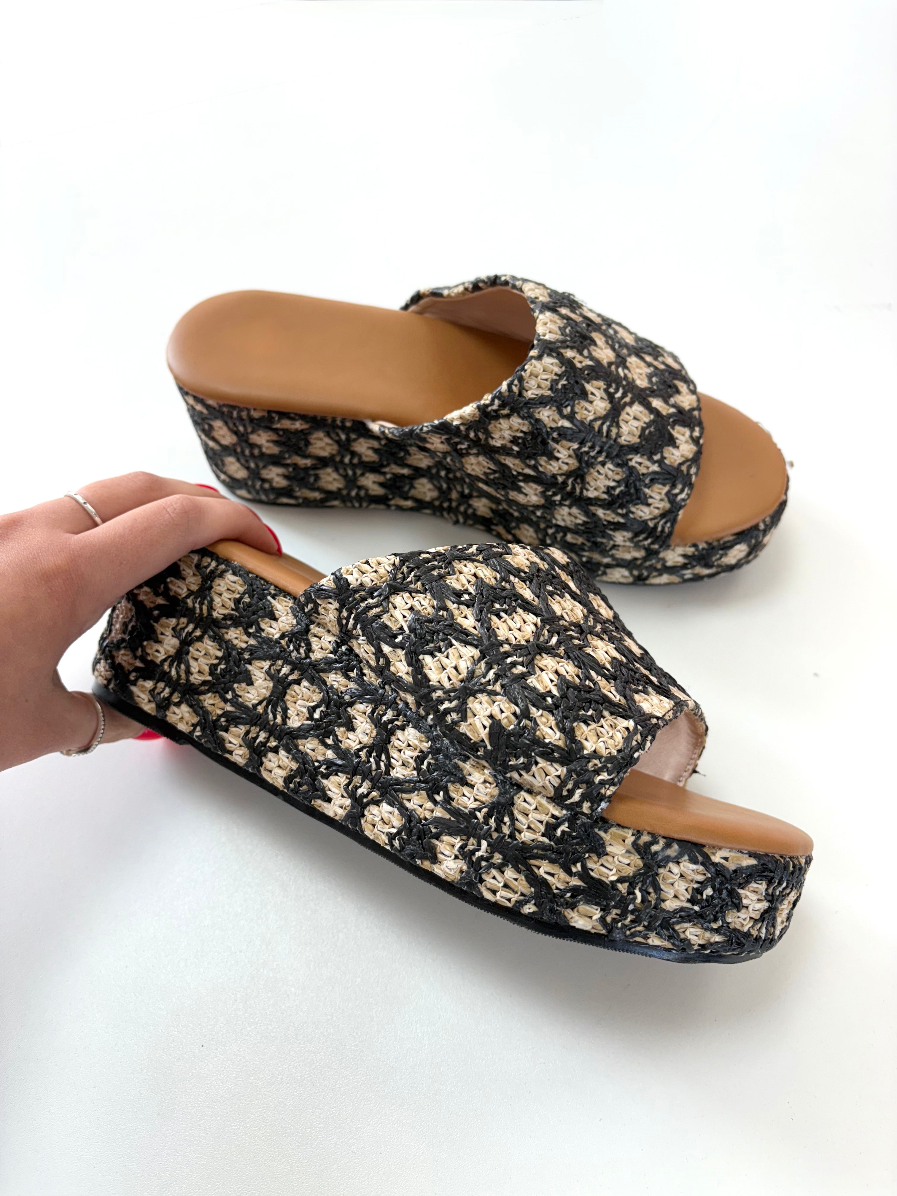 Sevah Woven Platform Mule