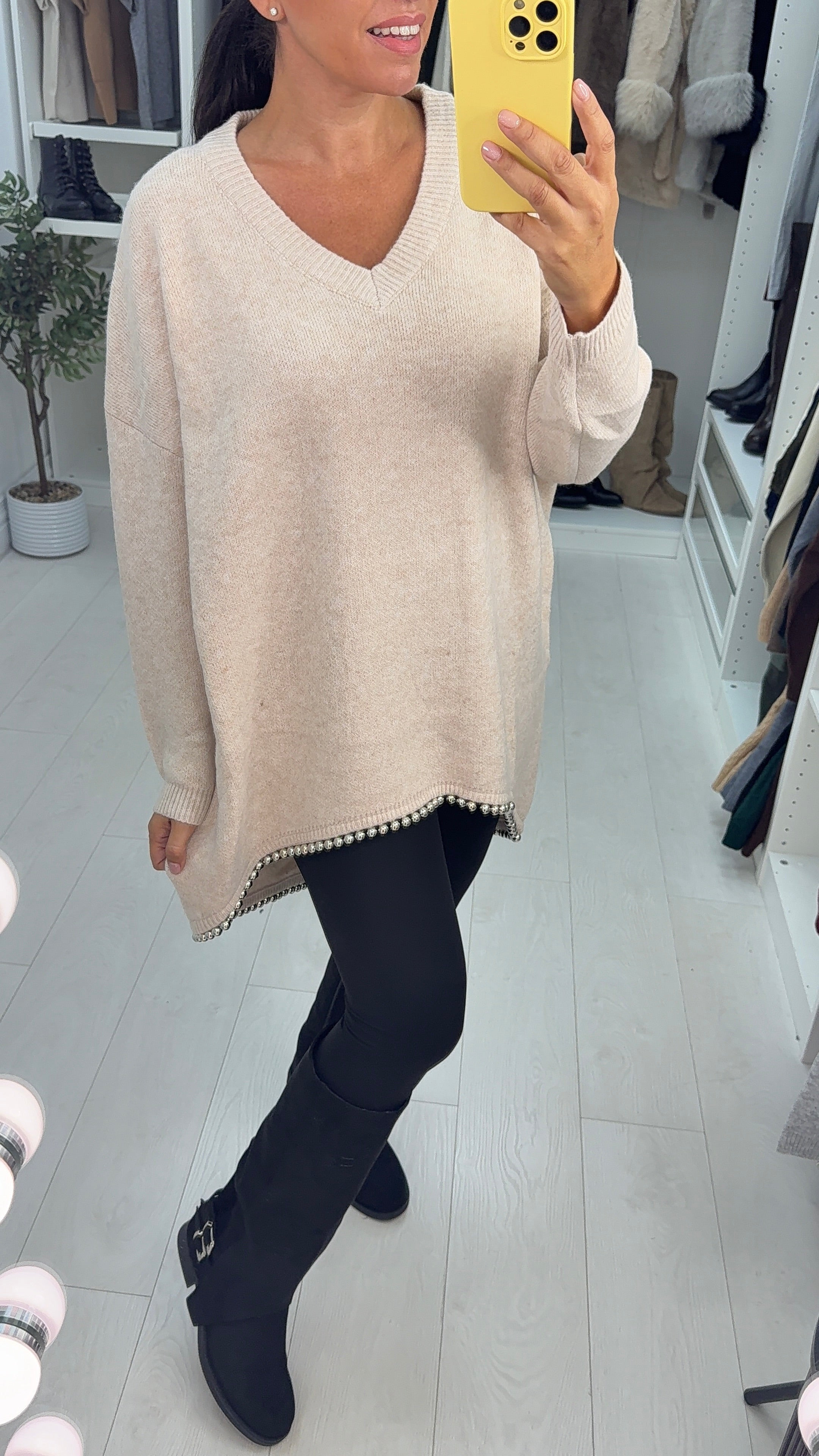 Nixie Plain Hem Detailed Loose Fit Longline Jumper