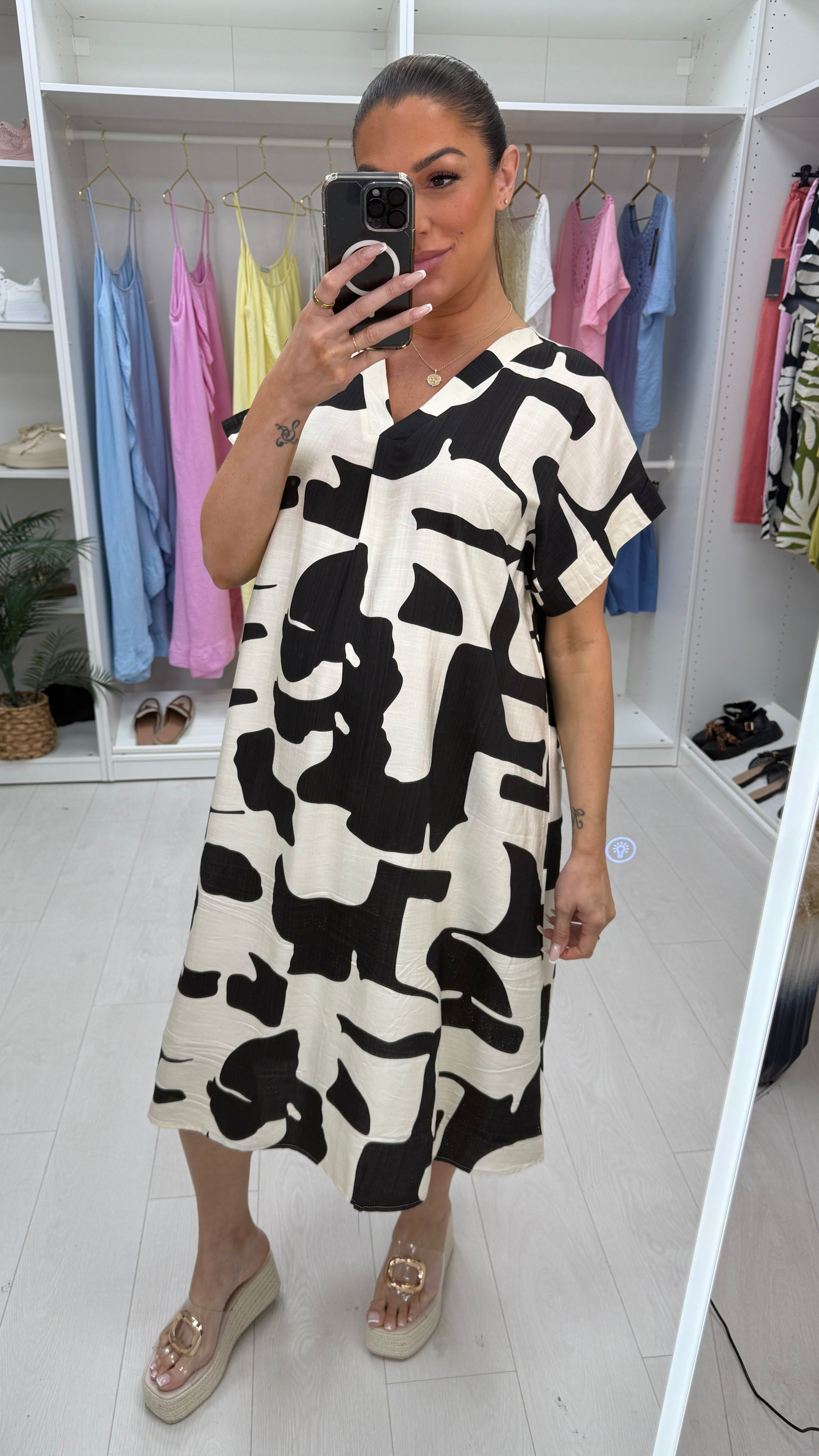 Daria Abstract Print Loose Fit V Neck Dress