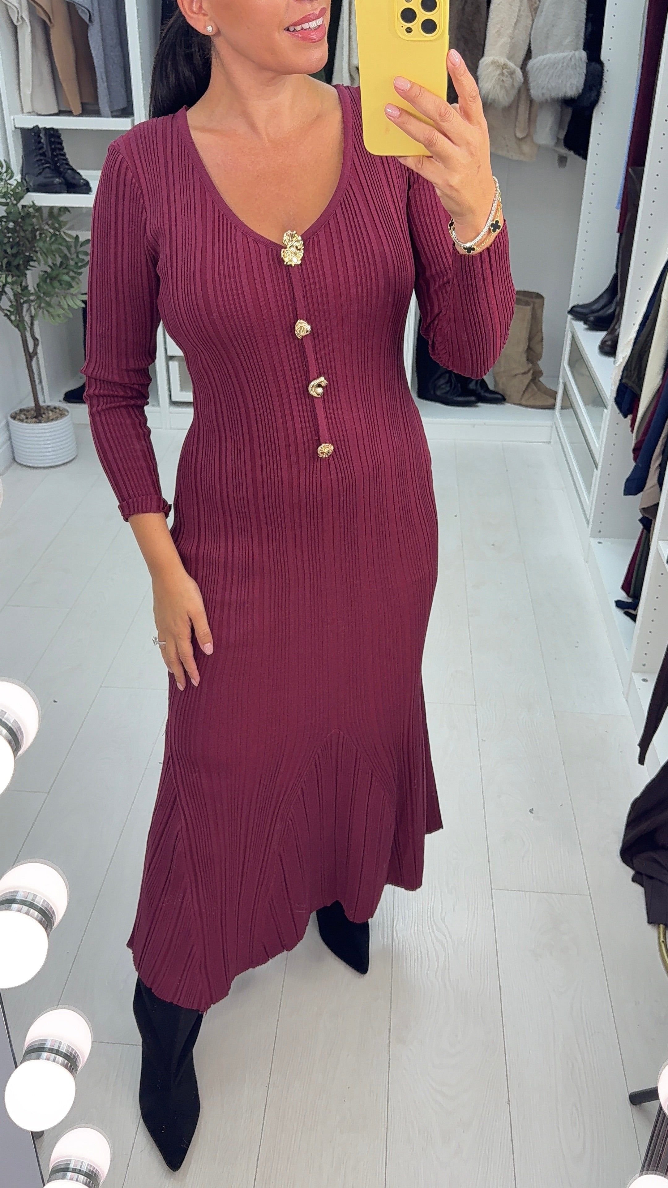 Emiliana V Neck Ribbed Knit Maxi Dress