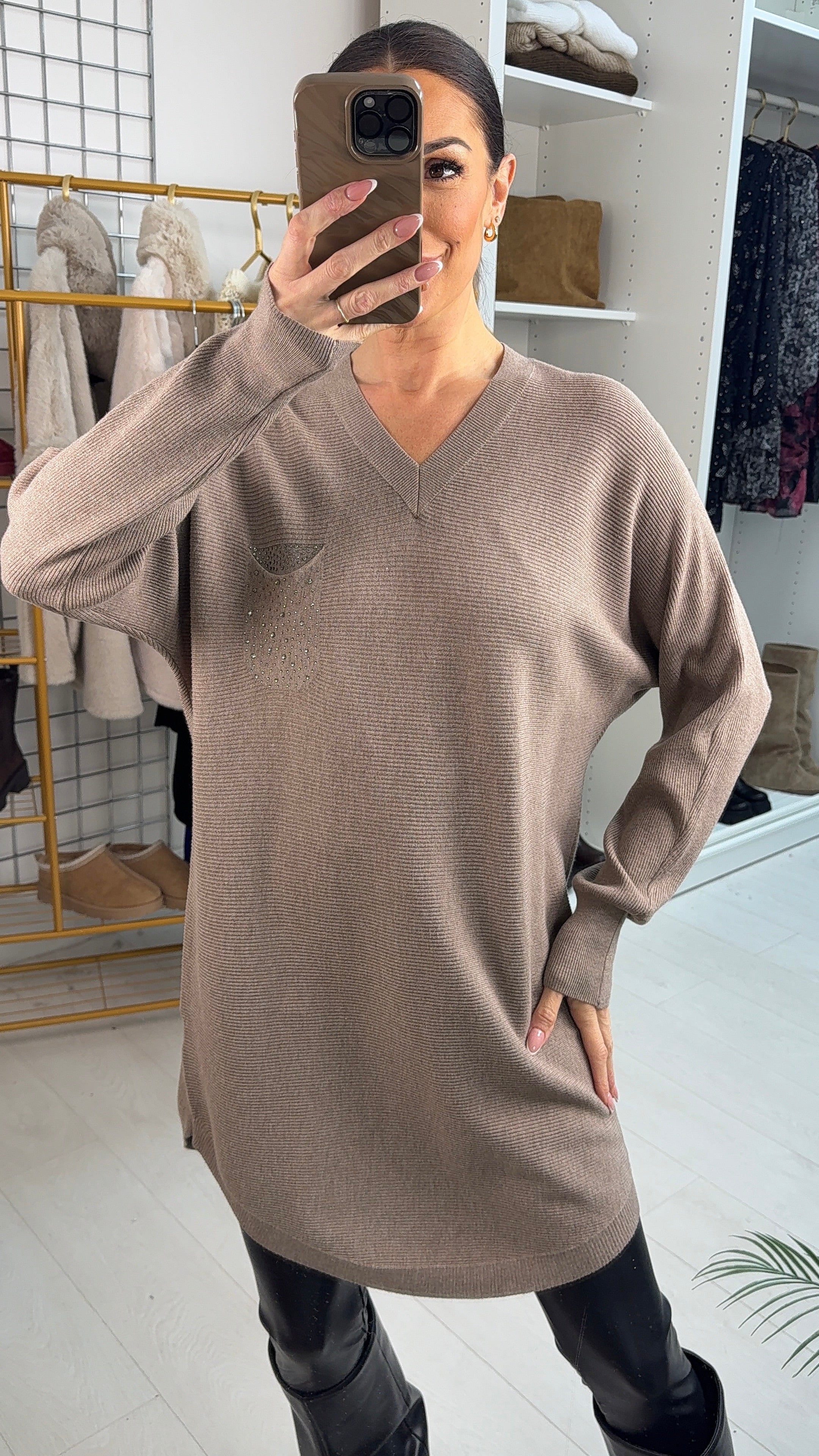 Teyla Plain Detailed Pocket Longline Jumper