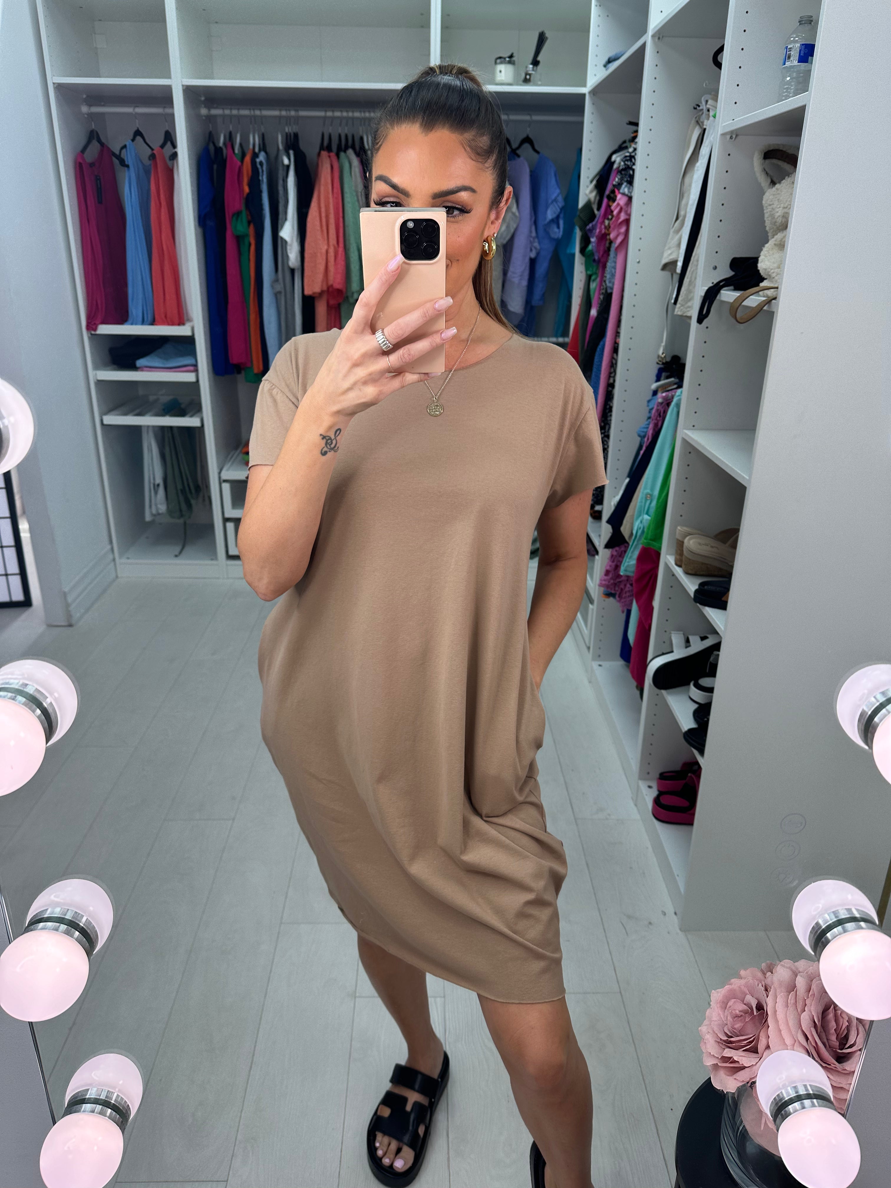 Carmen Plain Loose Fit Pocket Dress
