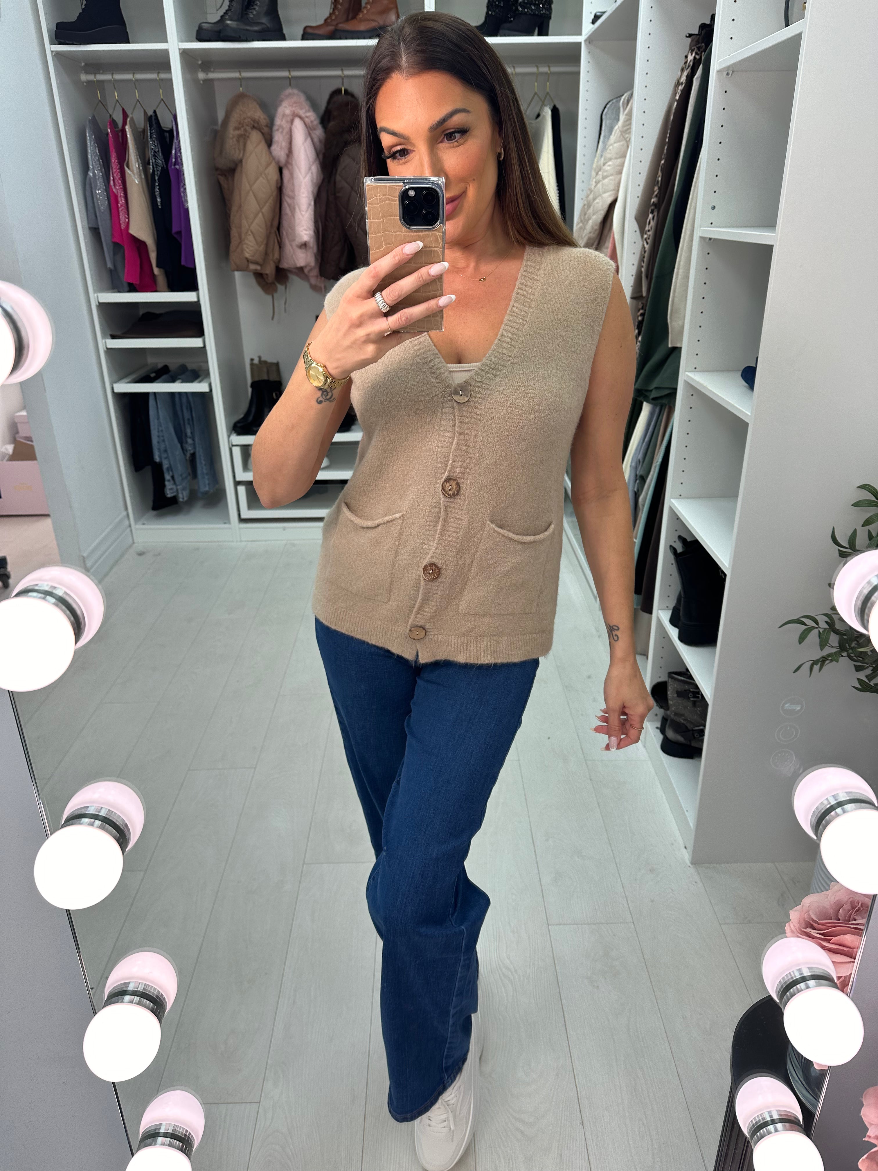 Dominique Sleeveless Pocket Knit Cardigan