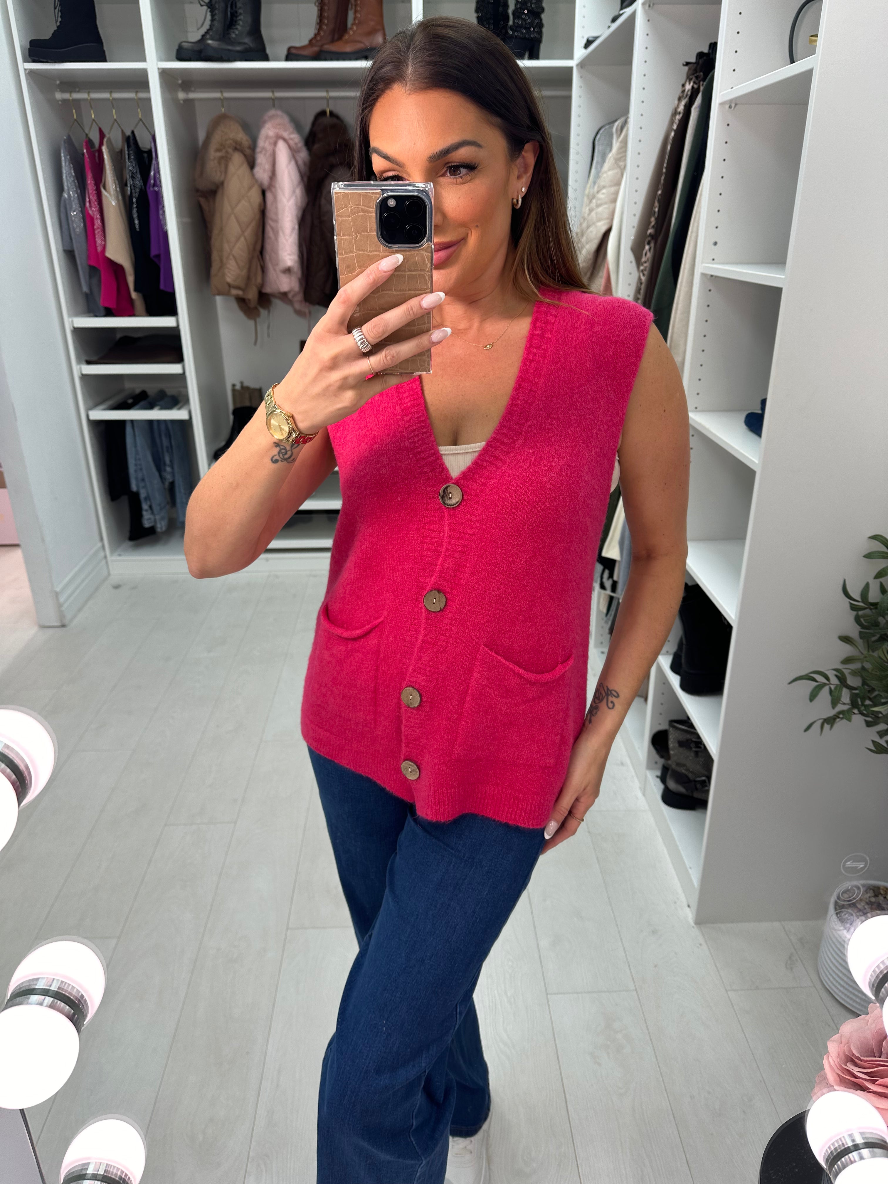 Dominique Sleeveless Pocket Knit Cardigan