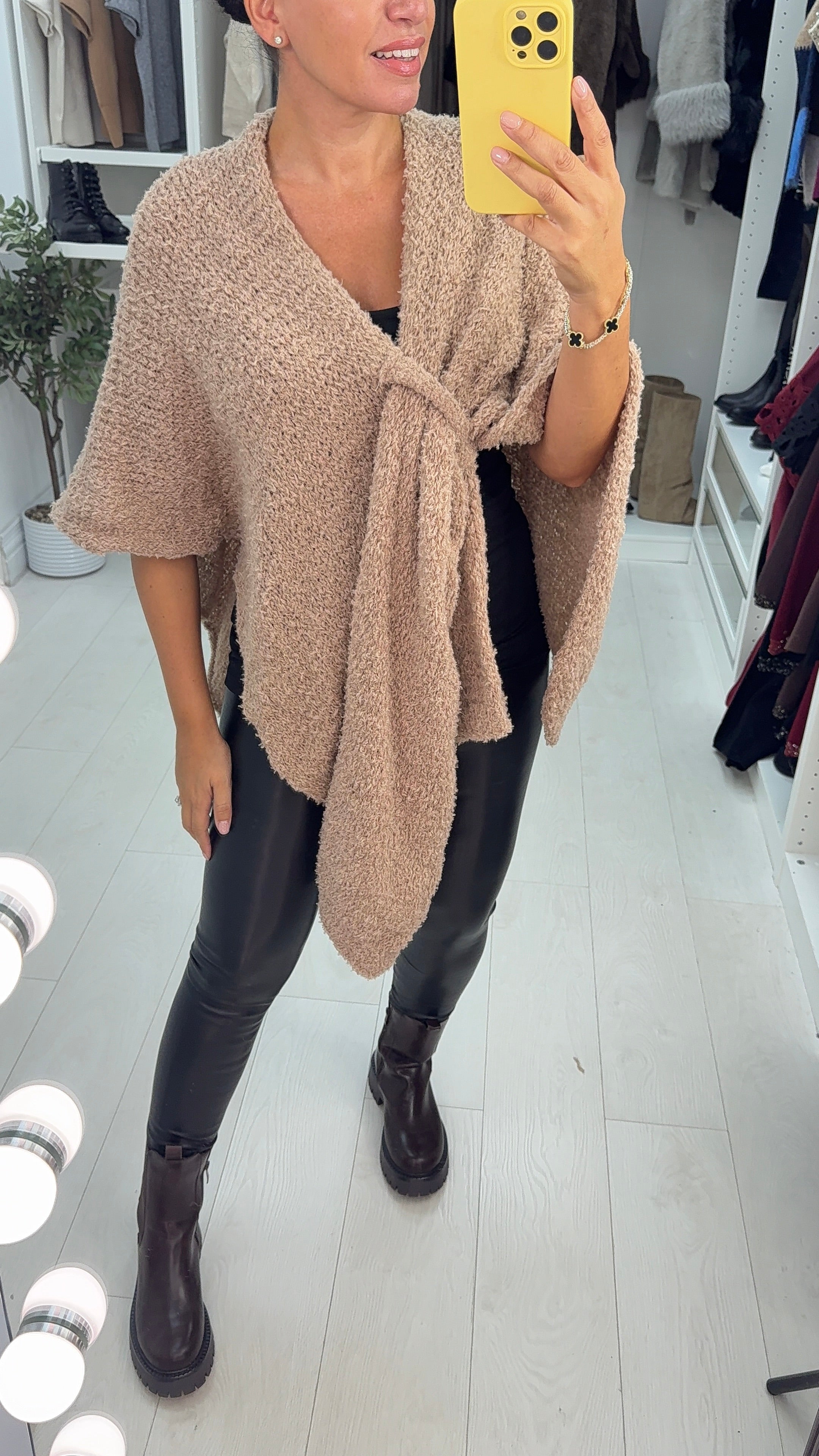 Samona Boucle Super Soft Poncho