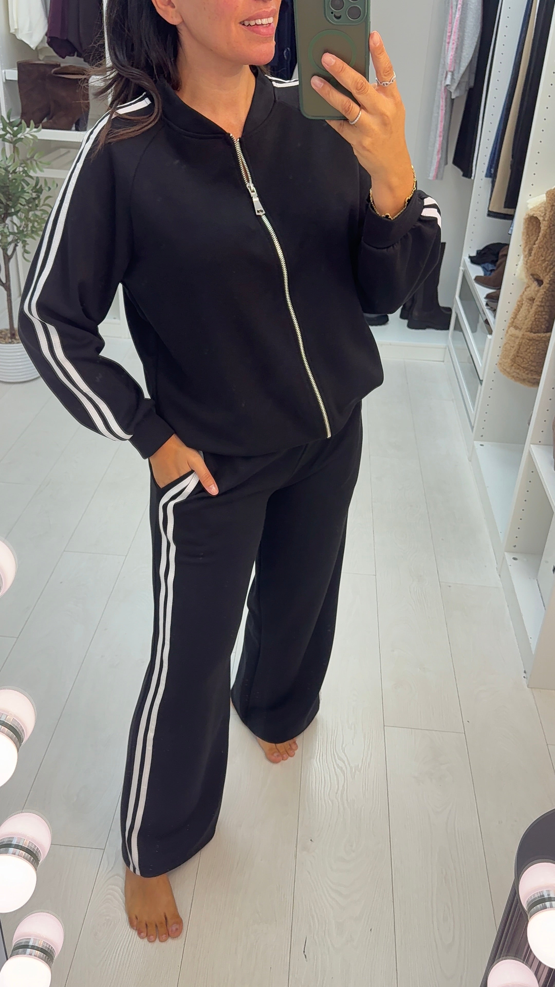 Peaches Side Stripe Detailed Zip Front Loungewear Set