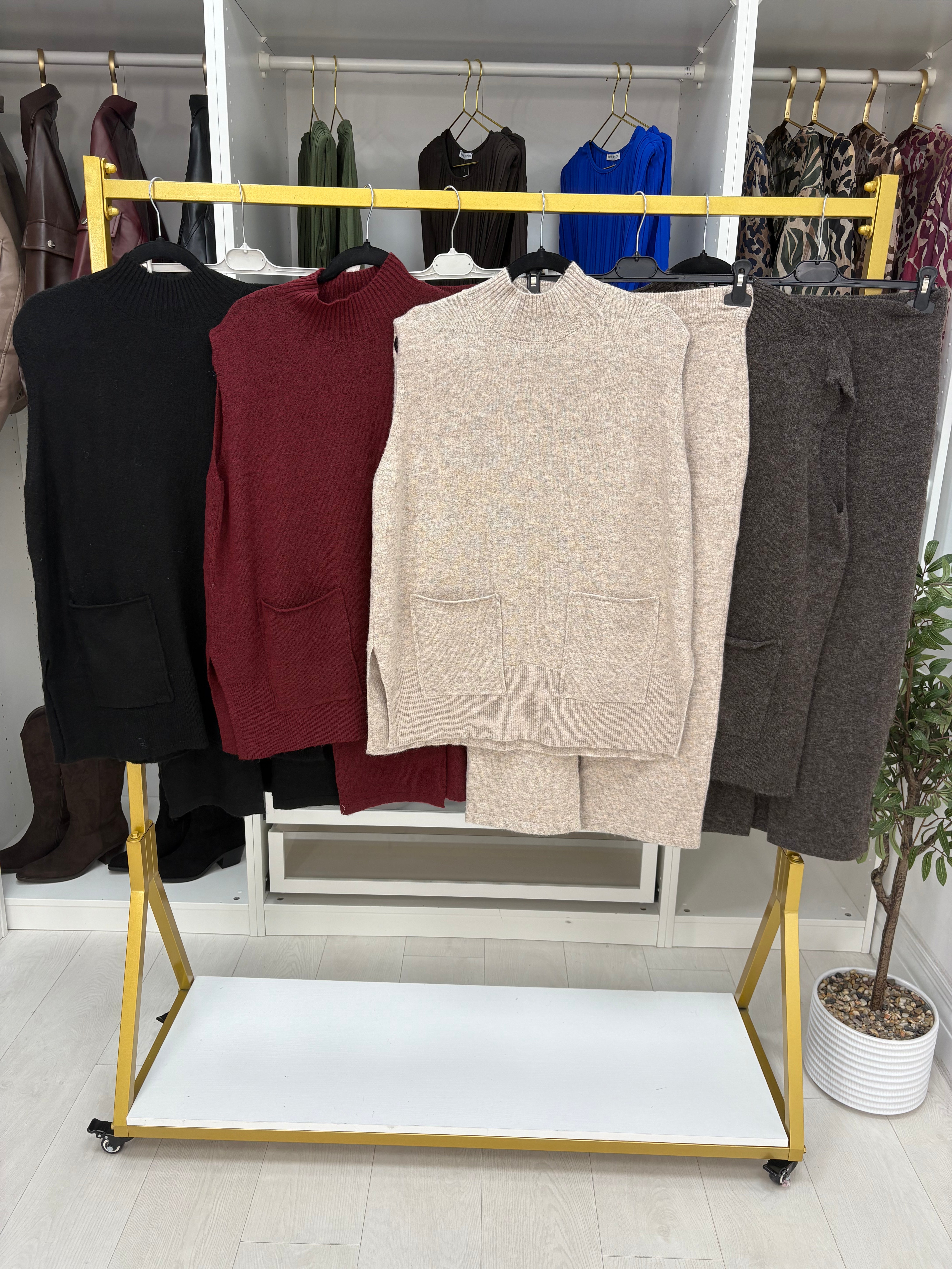 Apollo Plain Super Soft Sleeveless Top & Skirt Co-Ord Set