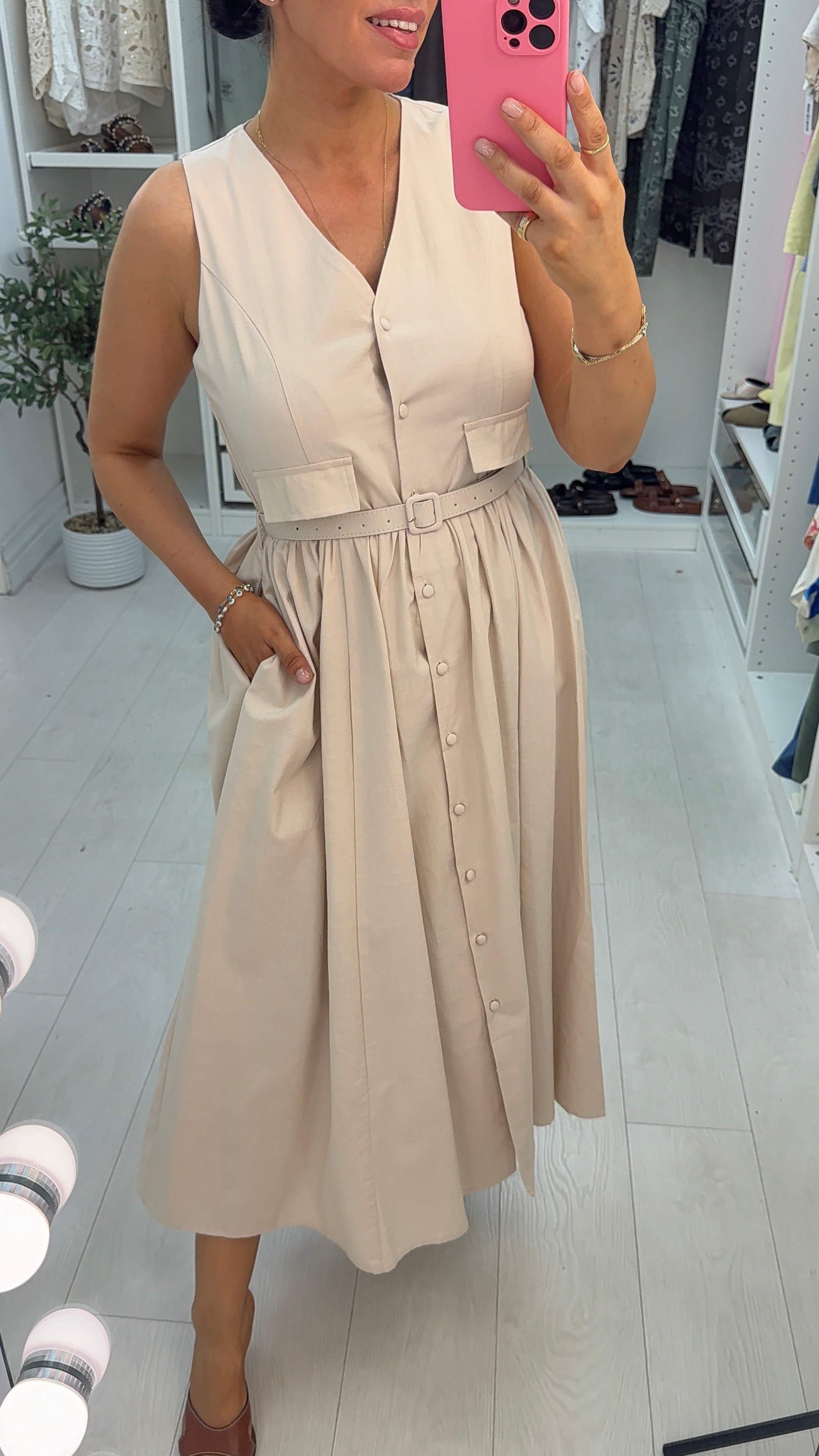 Yuna Sleeveless Belted Midi Dress