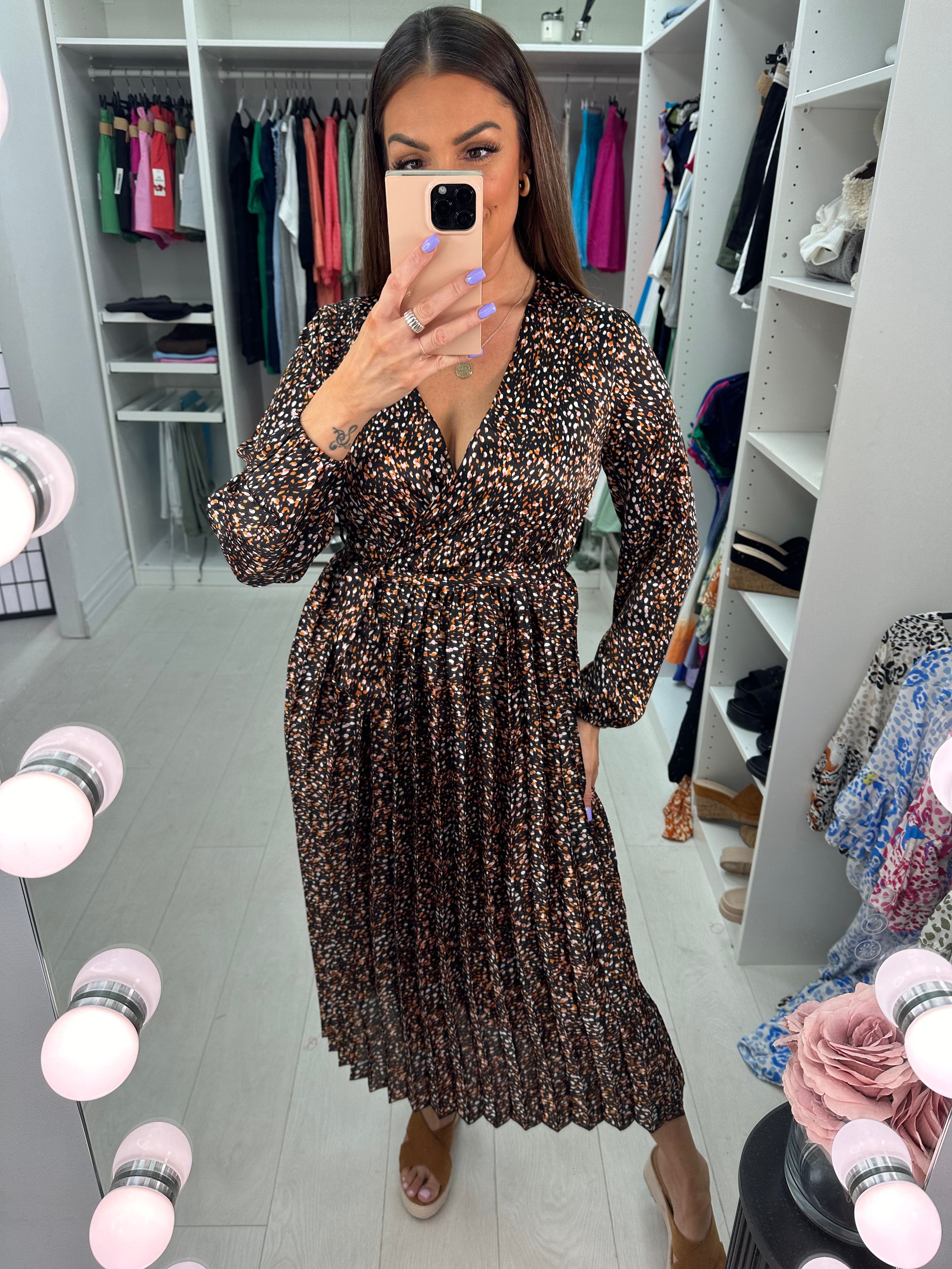 Towner Graphic Print Wrap Pleat Dress