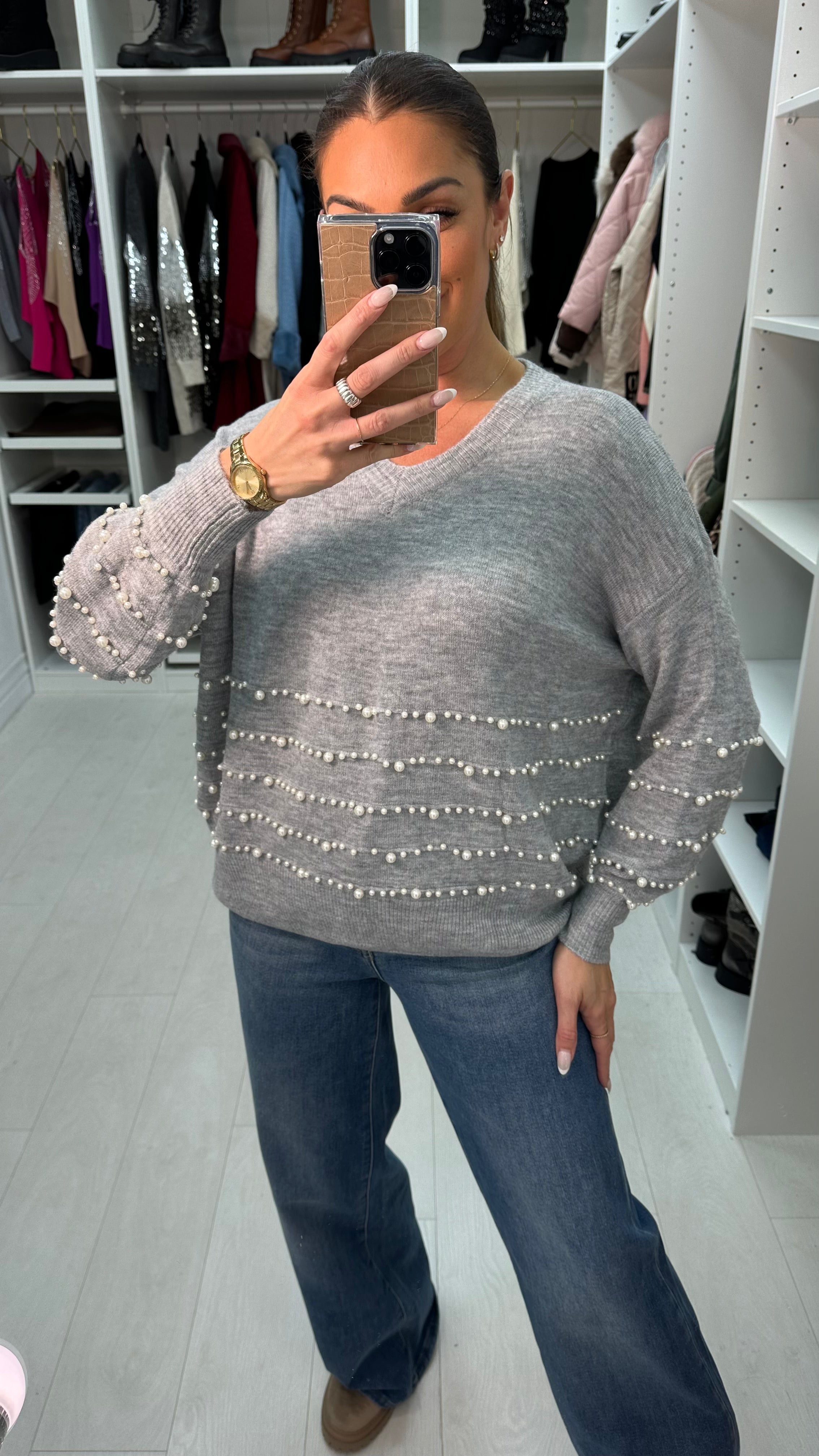 Paisley Plain Pearl Detail V Neck Jumper