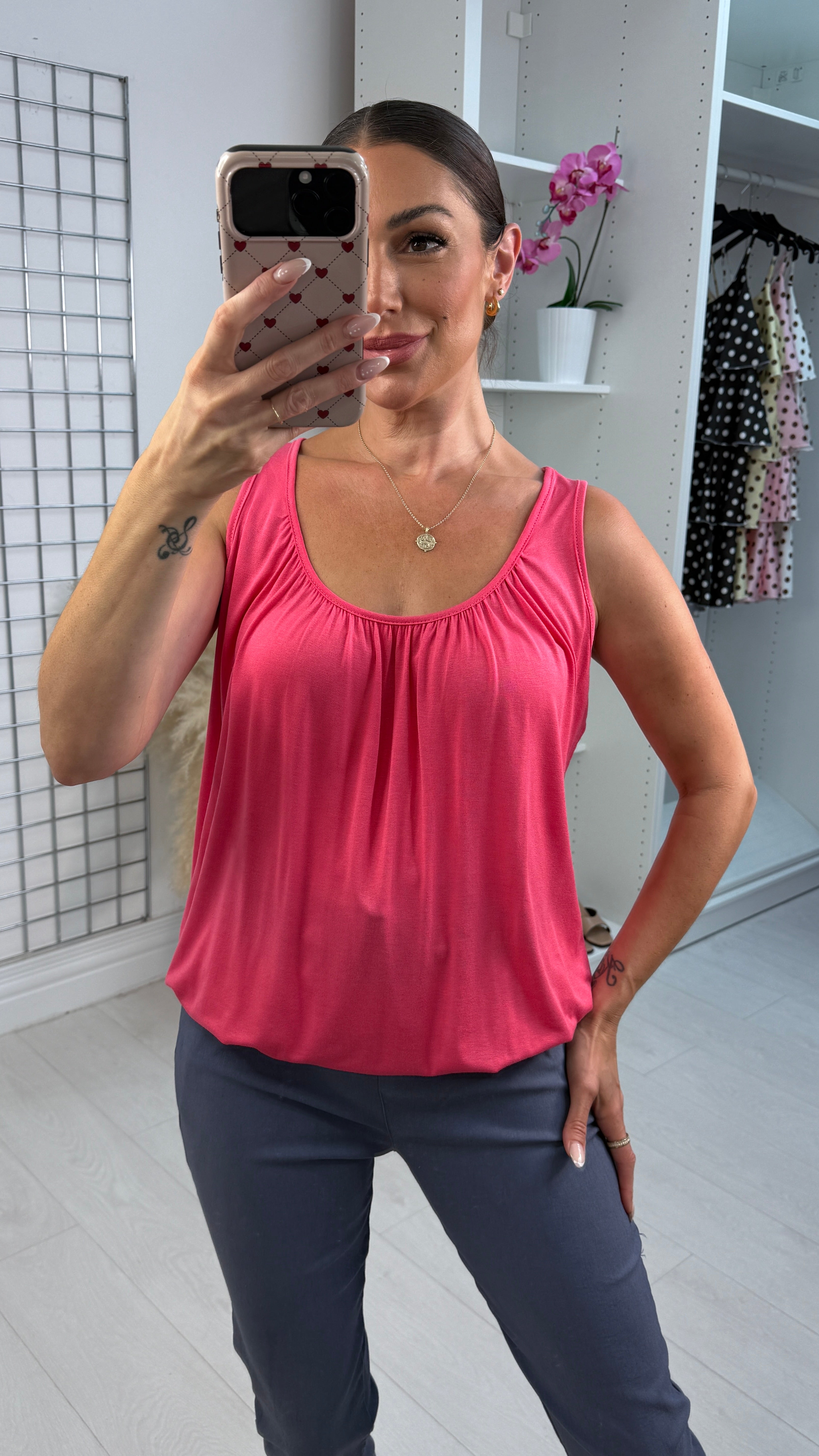 Cece Elastic Hem Bubble Basic Vest