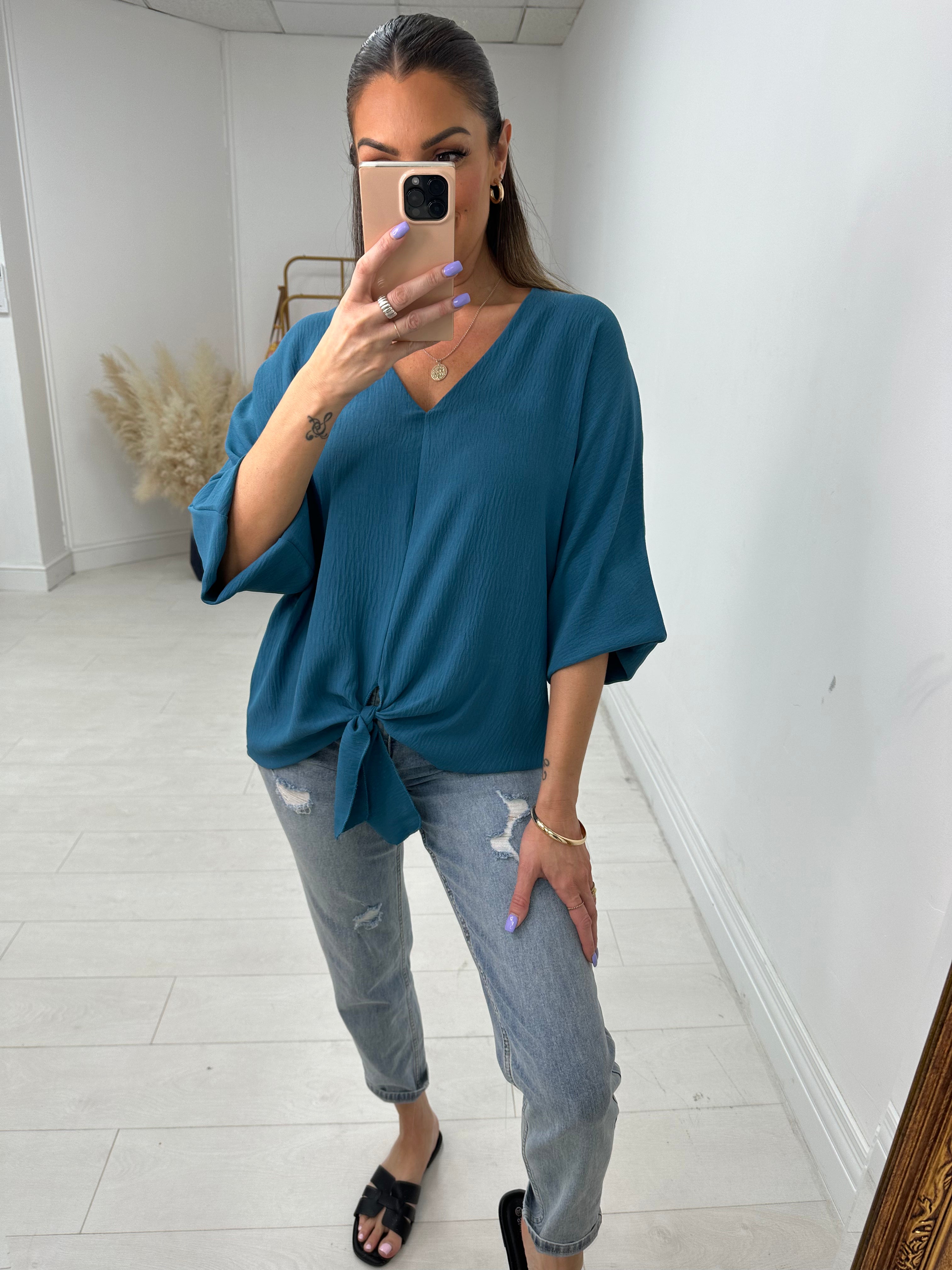 Lynne Knot Front Plain Top