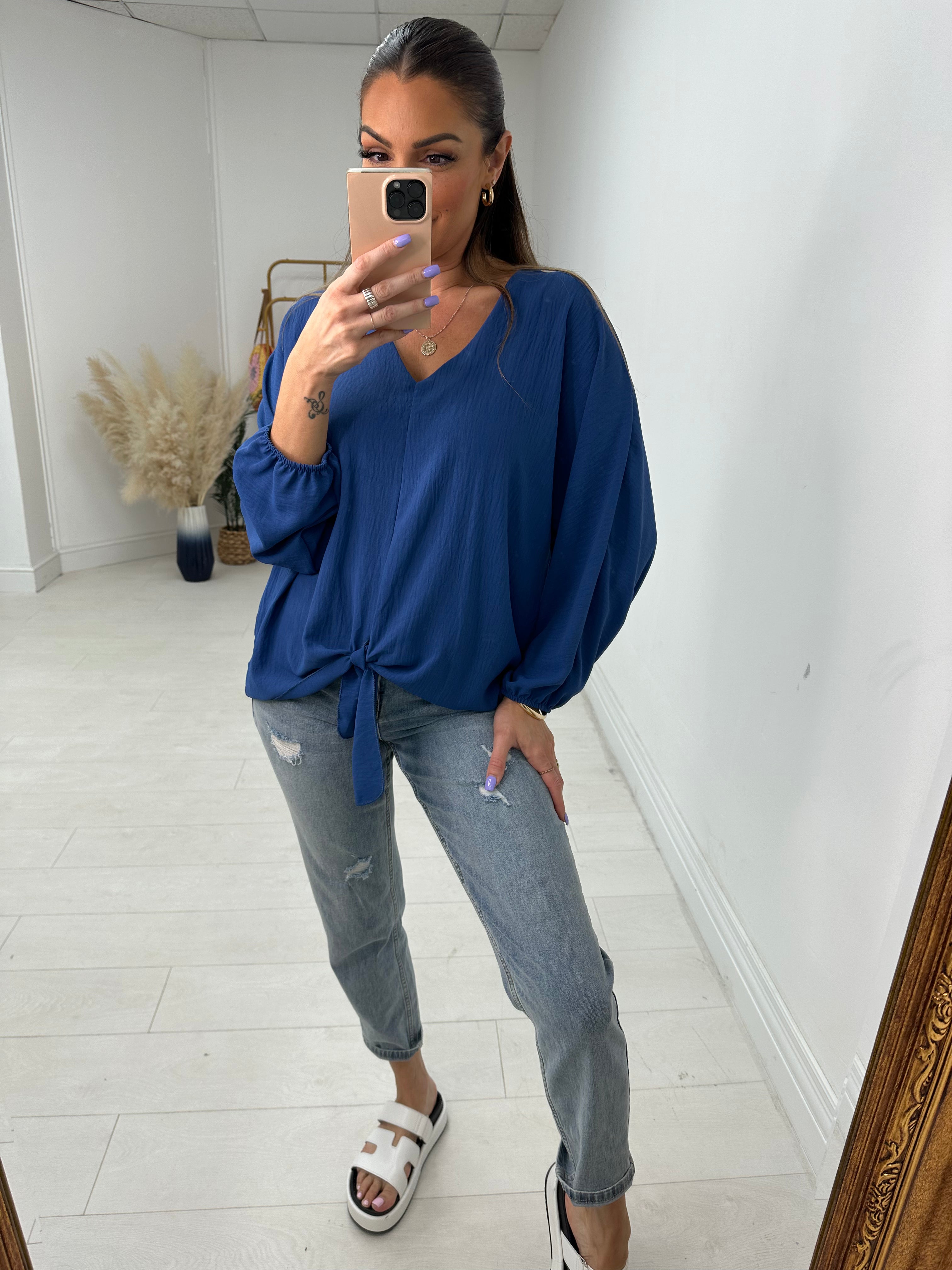 Lynne Knot Front Plain Top