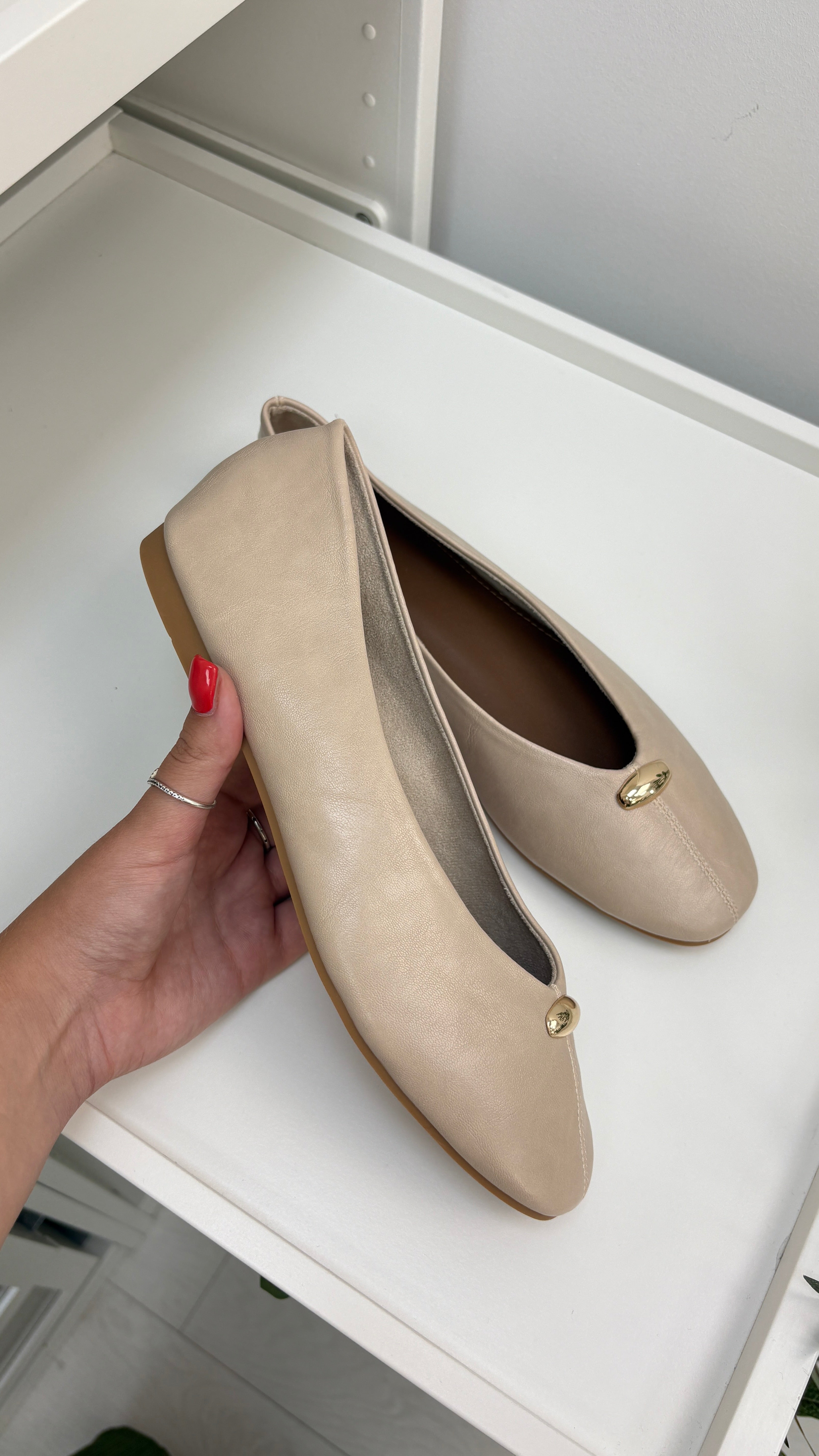 Islana Faux Leather Metallic Detailed Ballet Flats