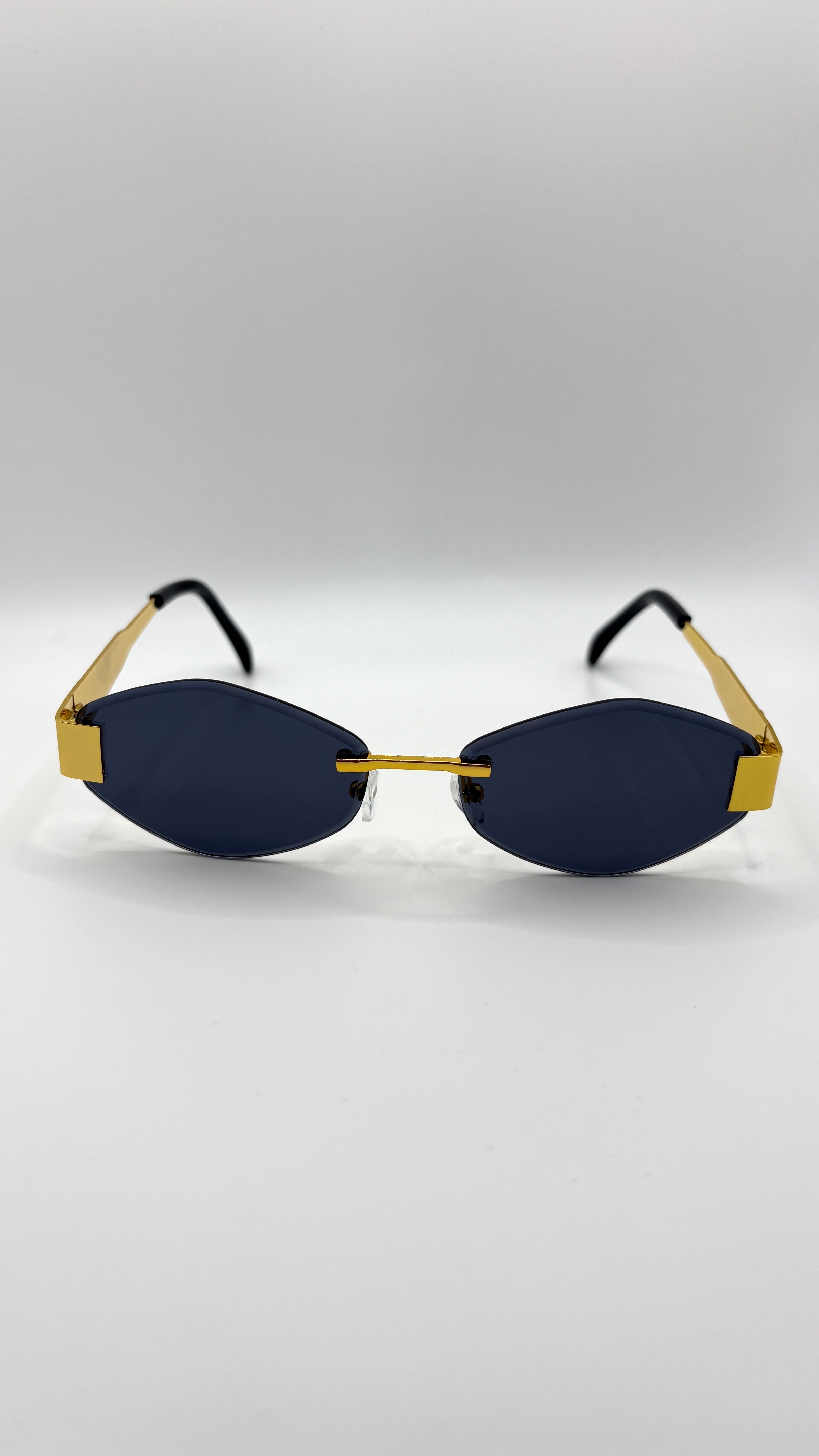 Dilly Small Oval Sunglasses
