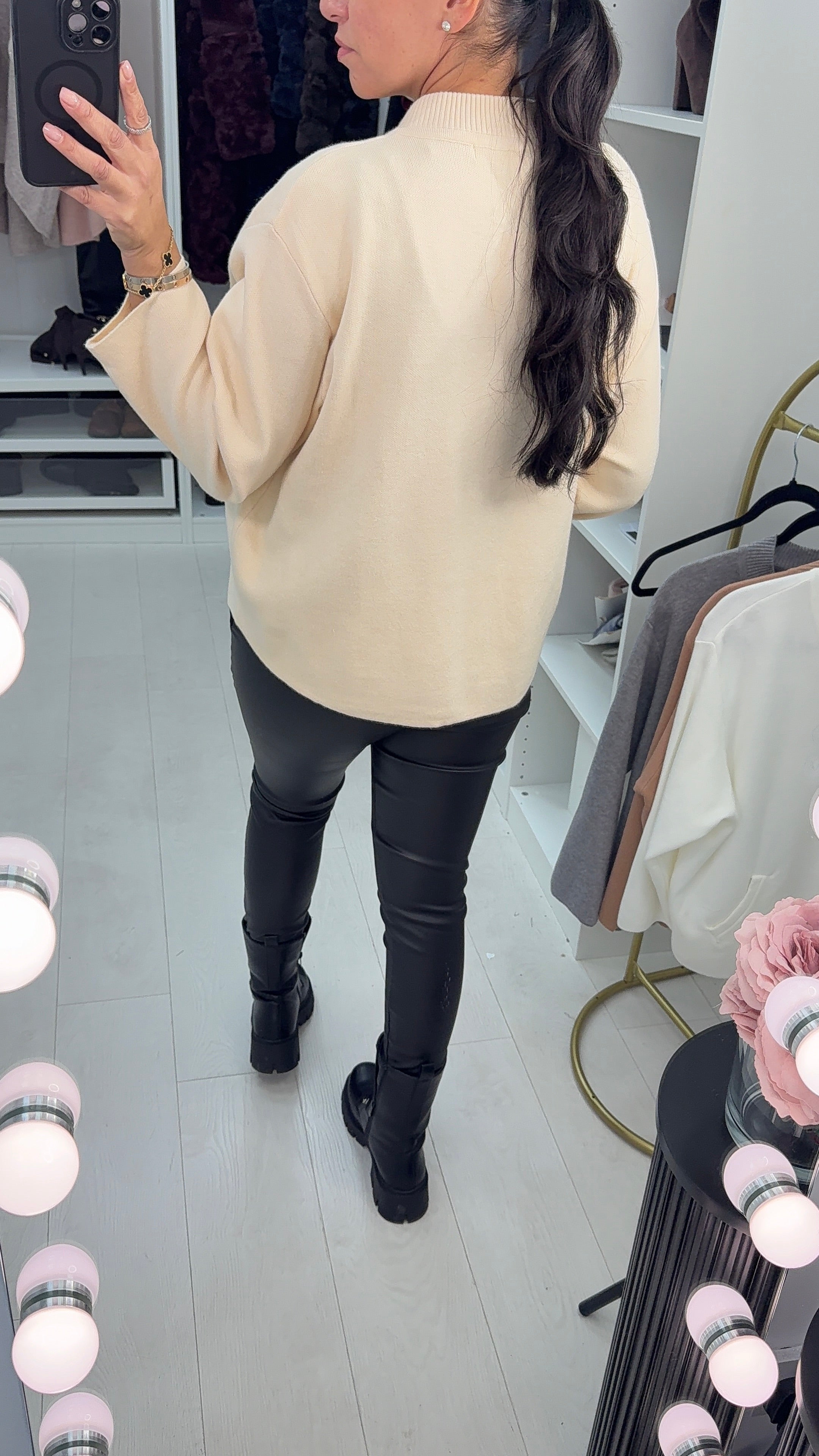 Tessie Plain Popper Closure Cardigan