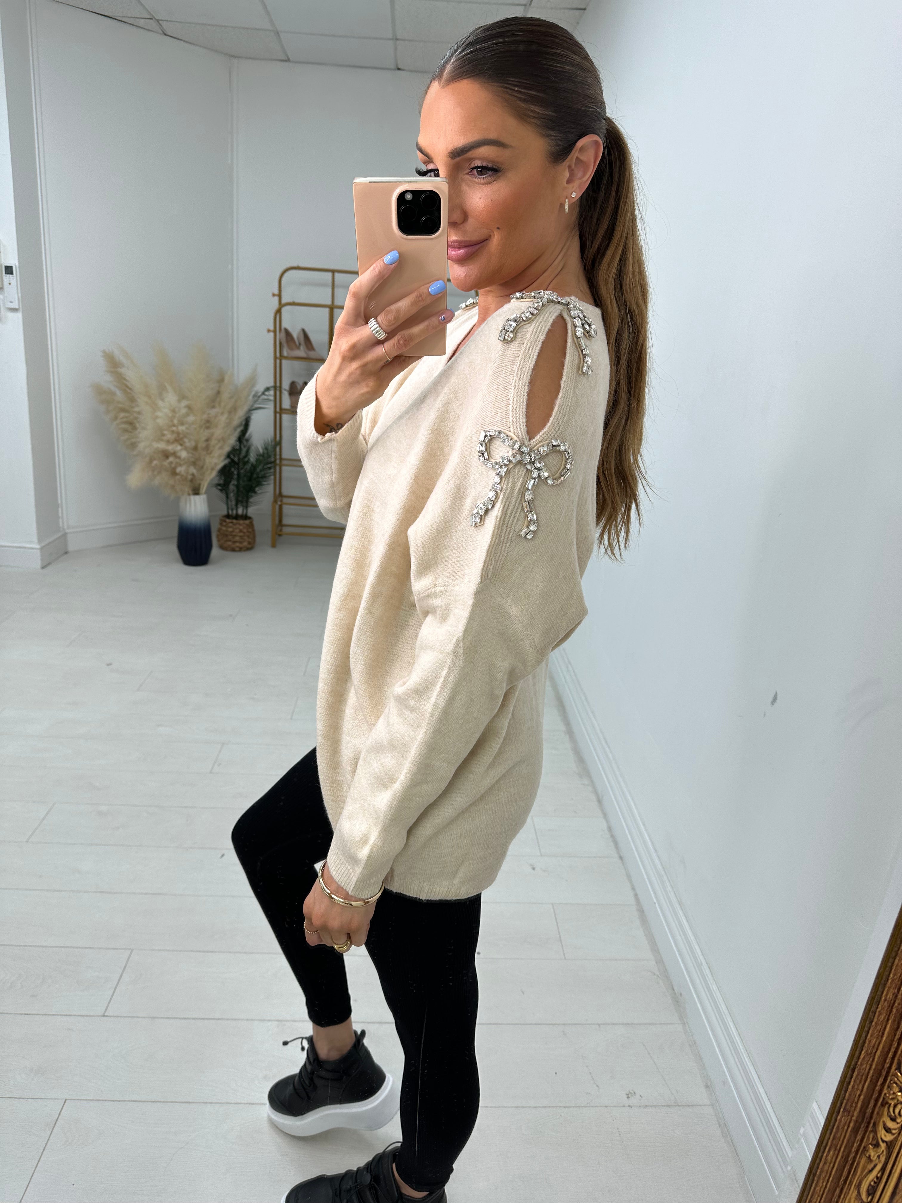 Primrose Gem Bow Detailed Cold Shoulder Jumper
