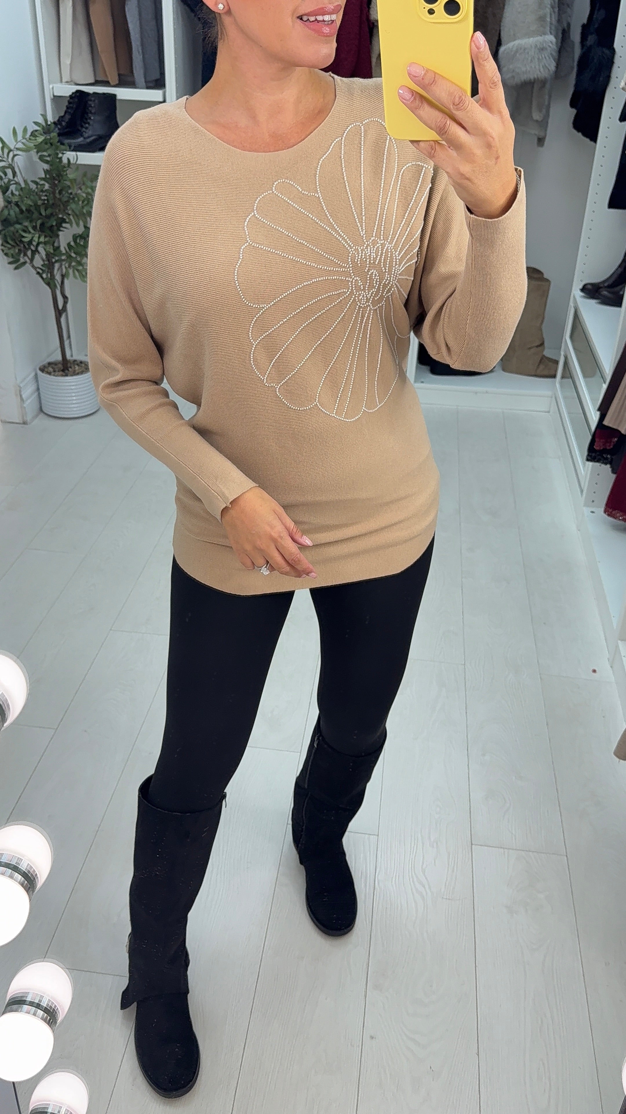 Dionne Embellished Flower Ribbed Knit Jumper