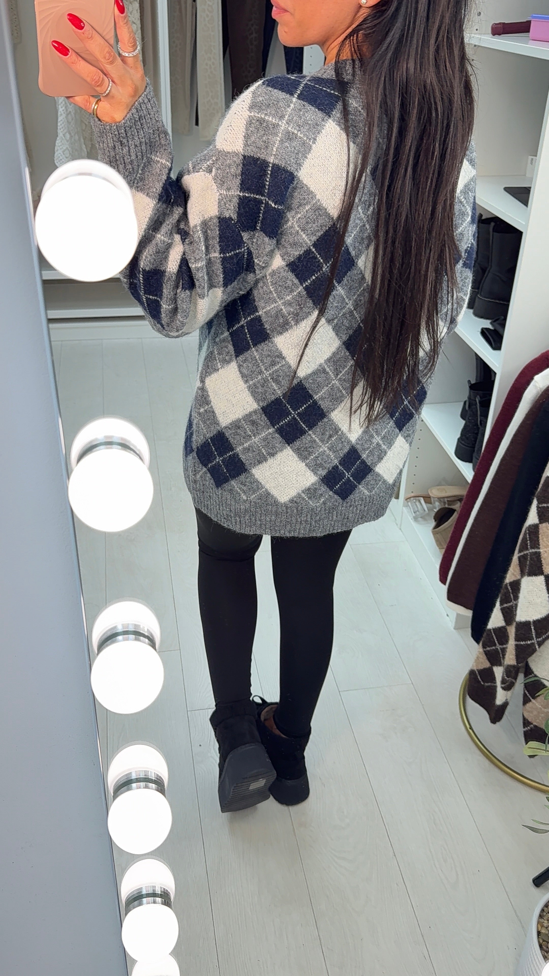 Jaydan V Neck Longline Argyle Print Jumper