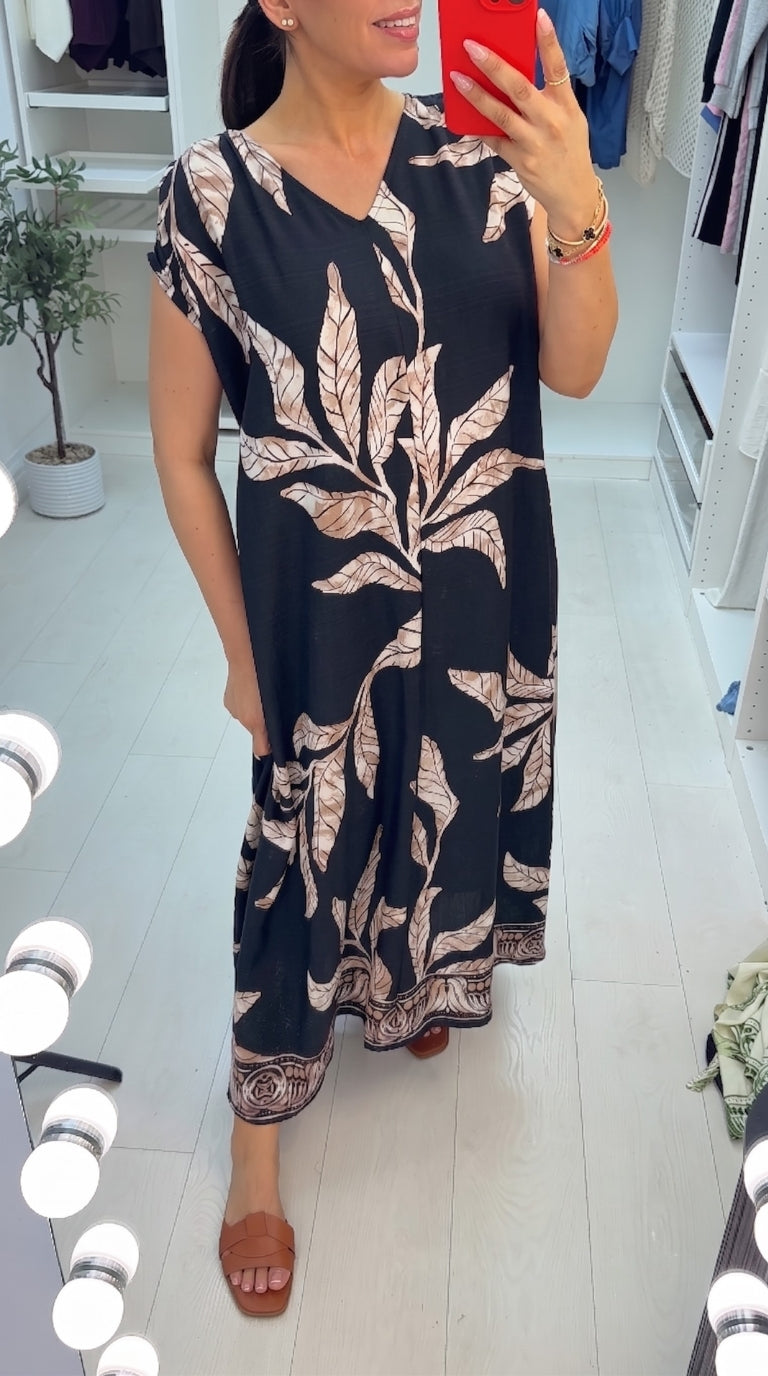 Izella Leaf Print Floaty Maxi Dress