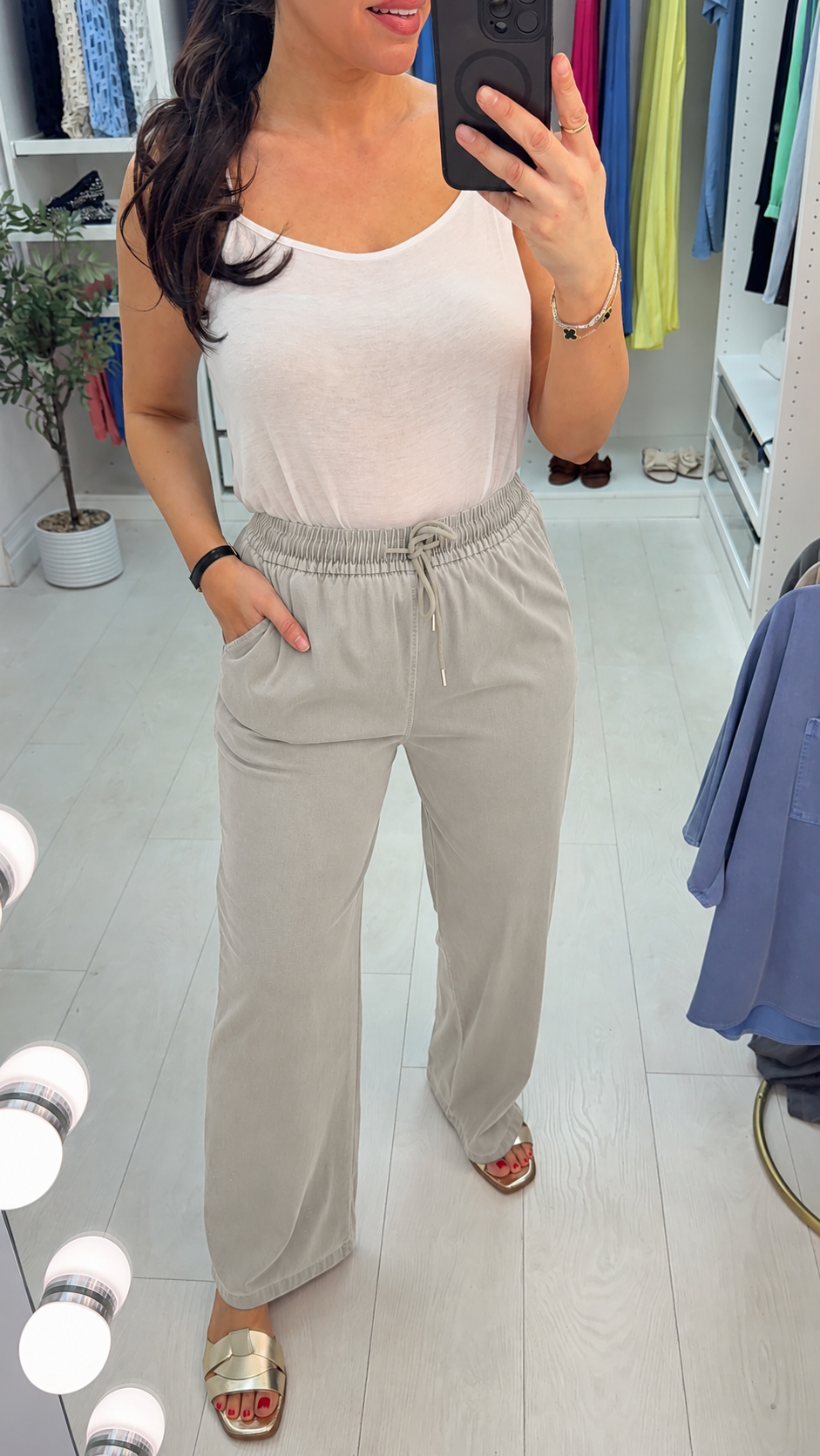 Alendra Plain Elasticated Waist Straight Leg Trousers
