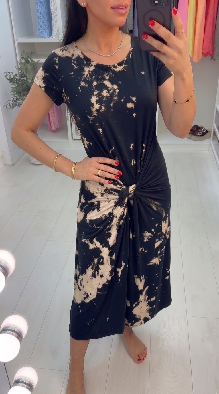 Catissa Marble Print Stretch Dress