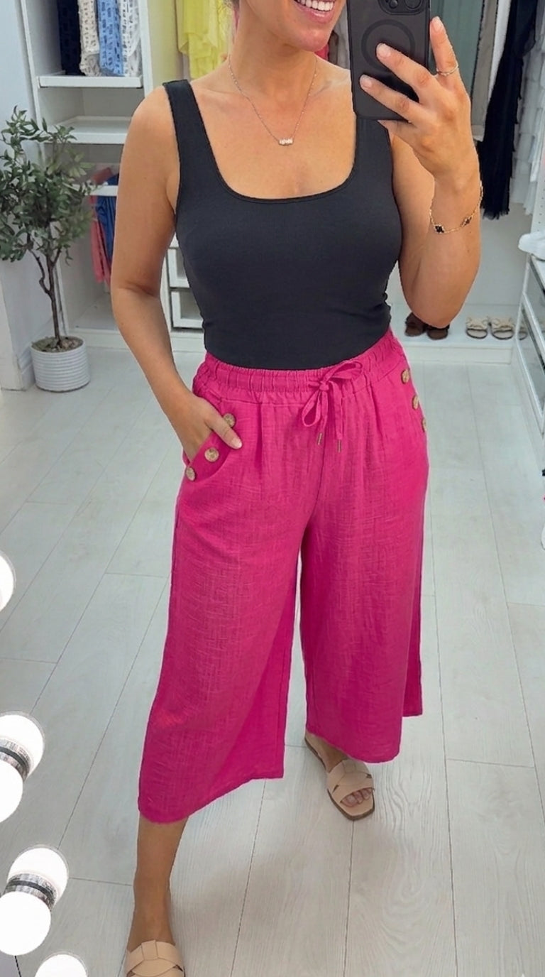 Fifi Plain Button Detailed Elasticated Waist Culottes
