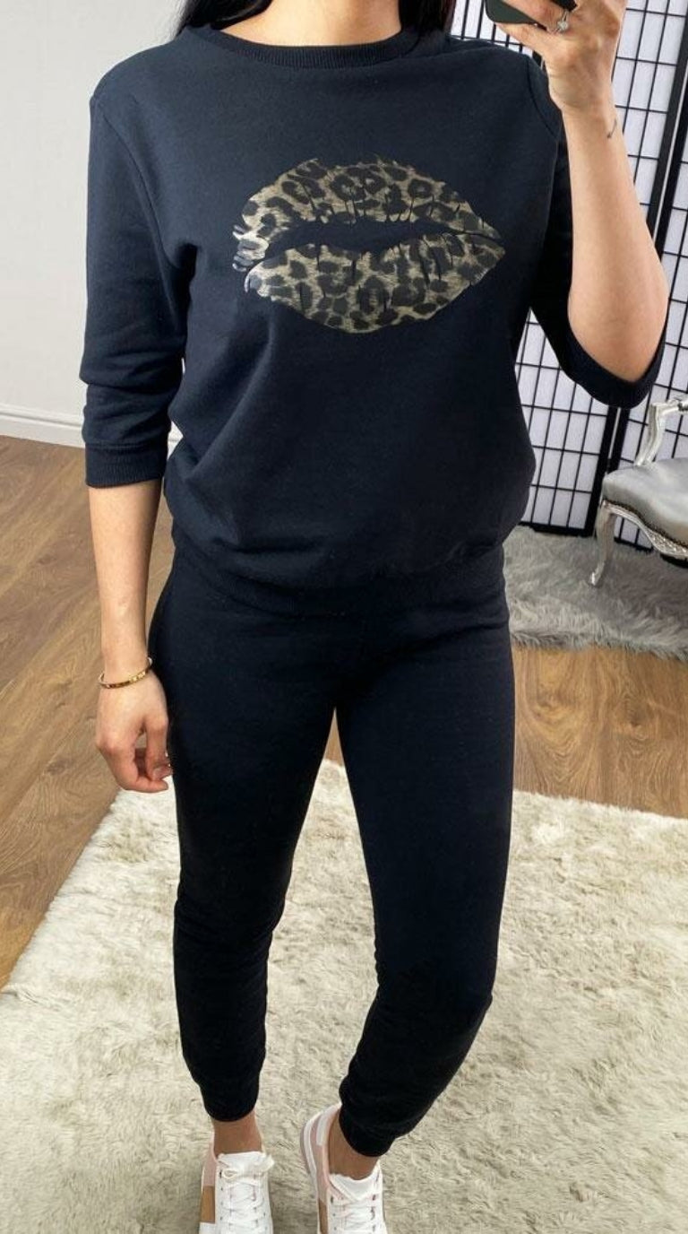 Merrick Foil Leopard Lips 3/4 Sleeve Loungewear Set