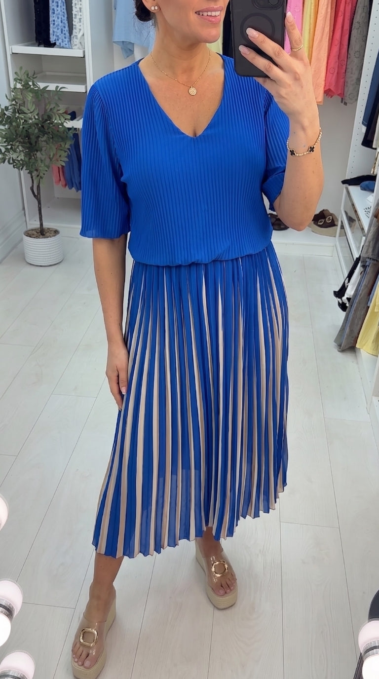 Rachella Striped Pleated Loose Fit Midi Dress