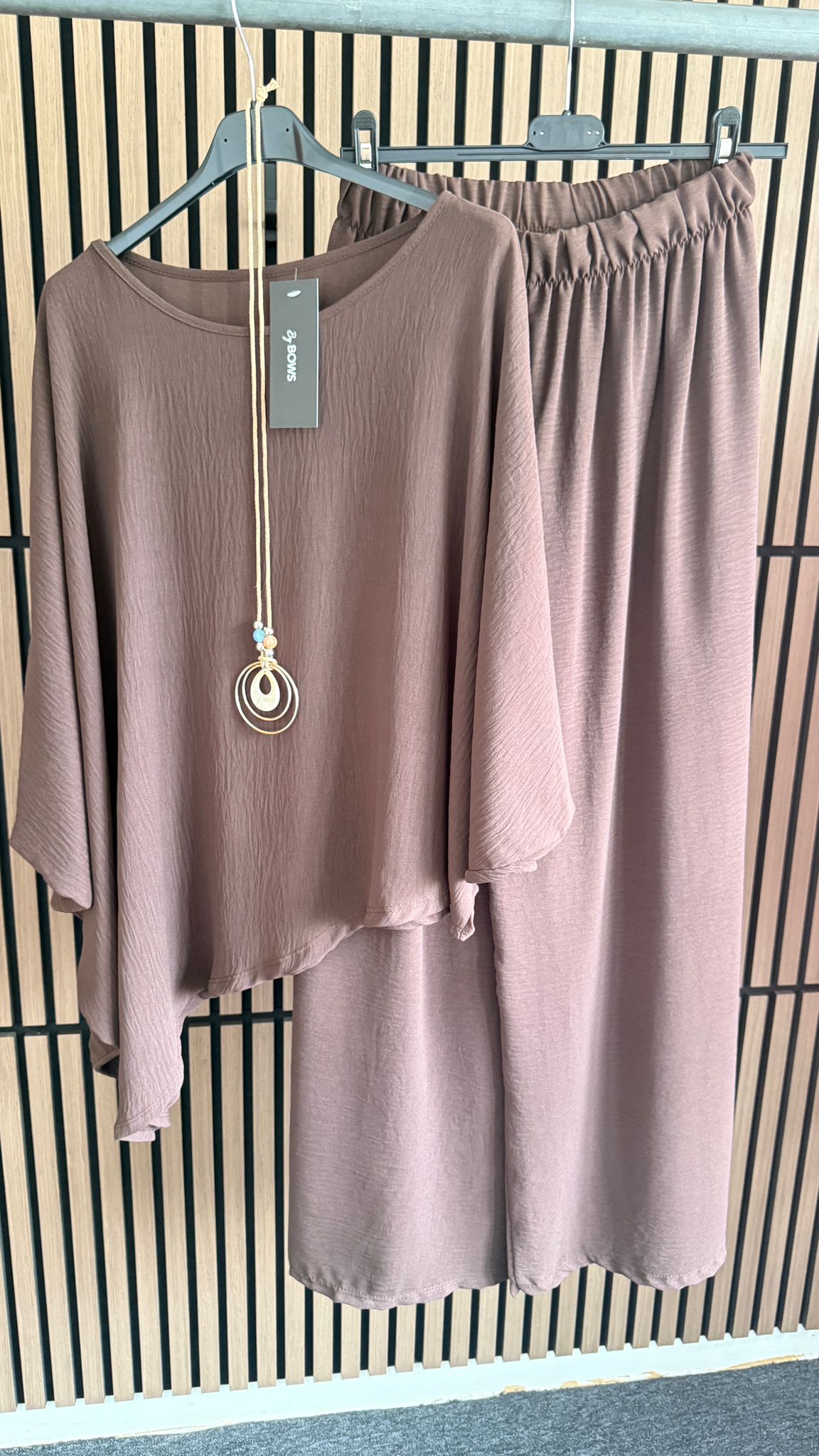 Lavene Asymmetric Co-ord Set