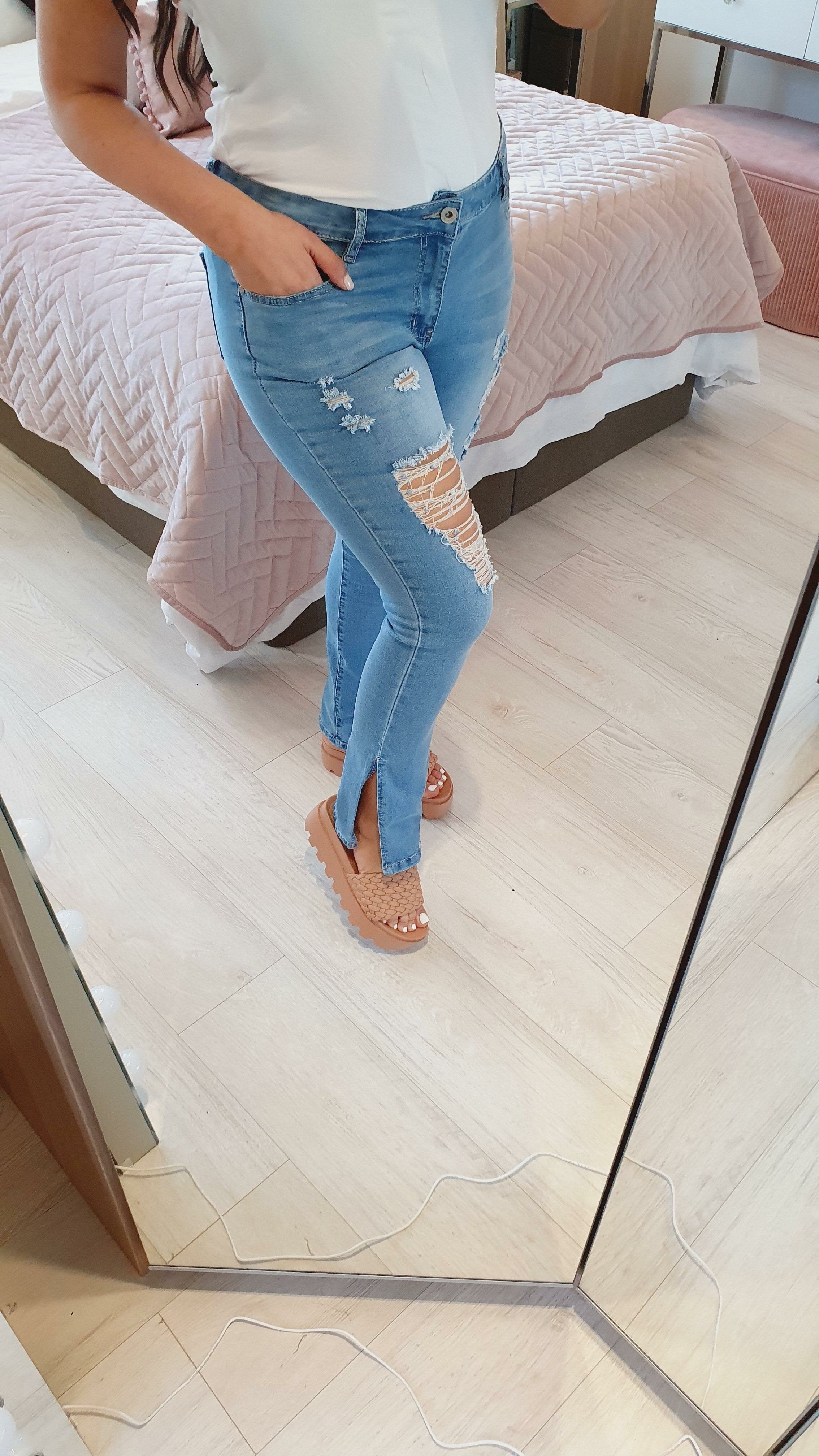 Nissa Distressed Split Cuff Straight Leg Jeans