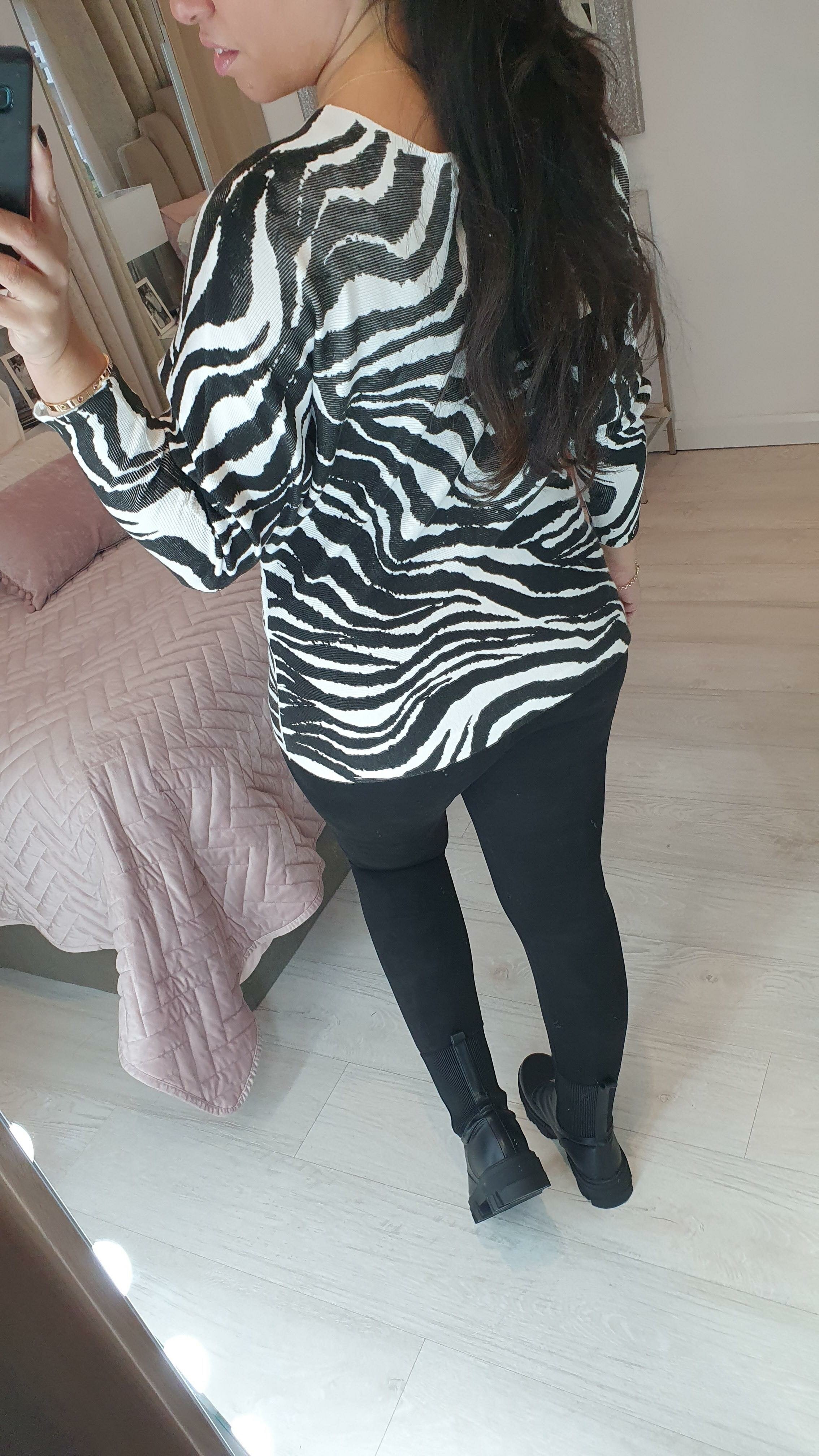 Mckenzo Zebra Studded Print Detailed BatwingKnit Jumper